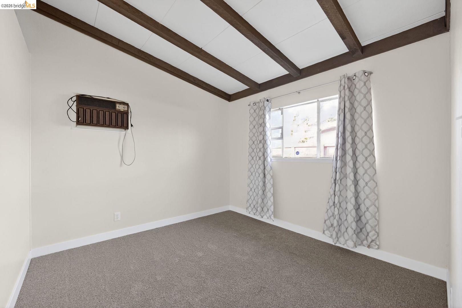 Detail Gallery Image 14 of 25 For 16 Bryan Ave, Antioch,  CA 94509 - 3 Beds | 1 Baths