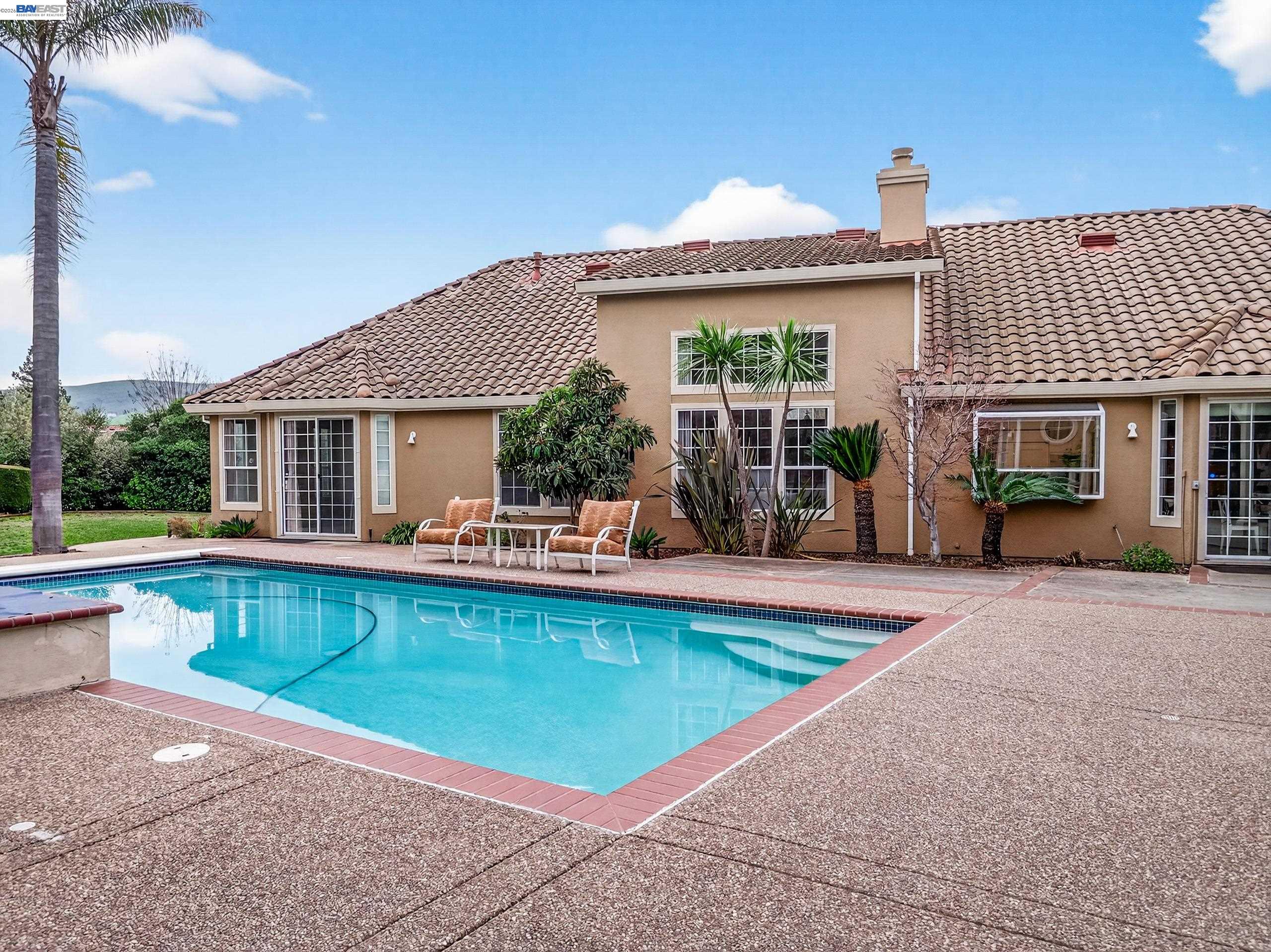 Detail Gallery Image 32 of 38 For 2166 Shadow Ridge Way, San Jose,  CA 95138 - 5 Beds | 4 Baths