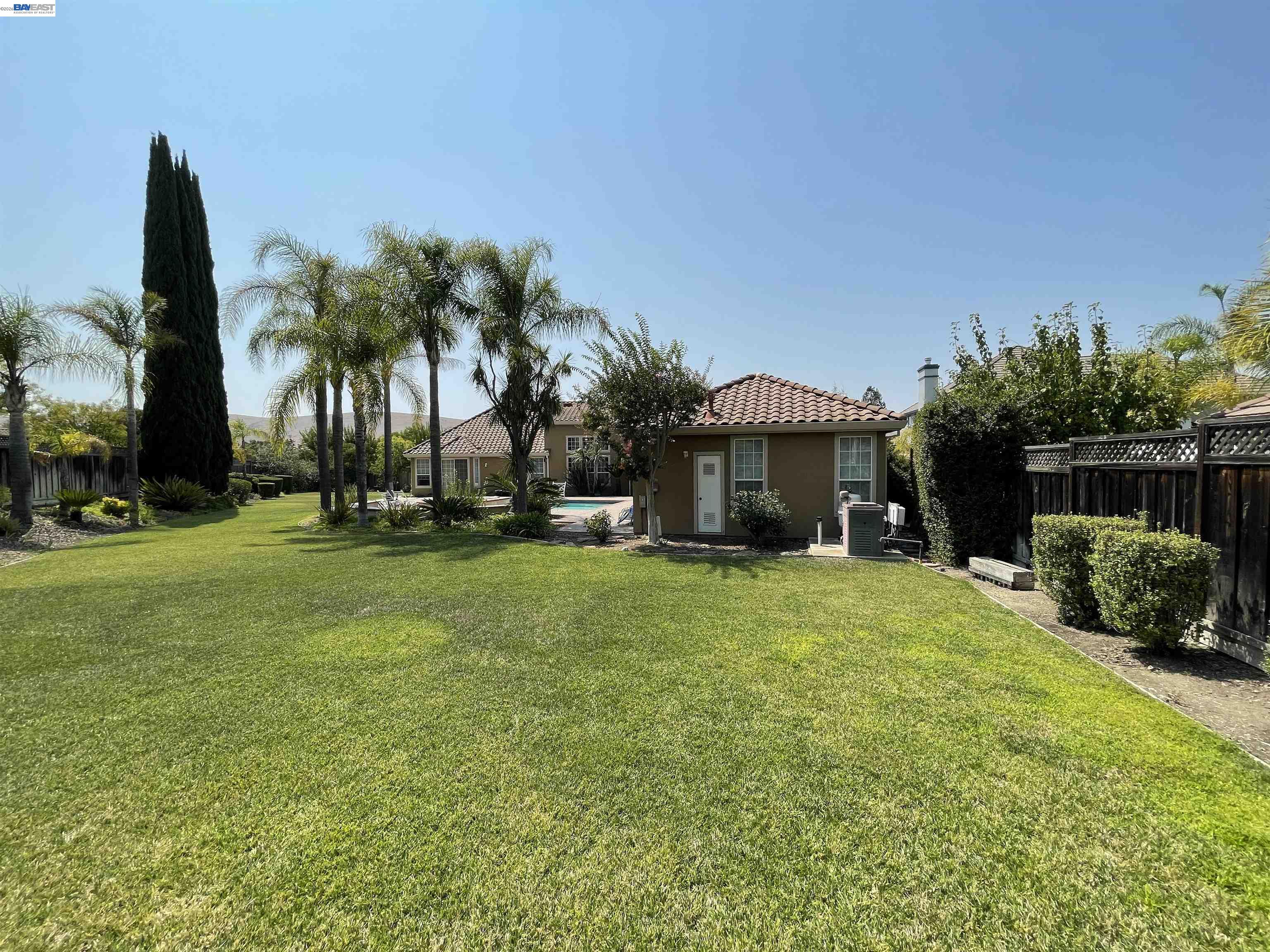 Detail Gallery Image 35 of 38 For 2166 Shadow Ridge Way, San Jose,  CA 95138 - 5 Beds | 4 Baths