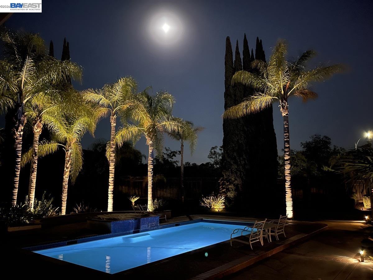 Detail Gallery Image 38 of 38 For 2166 Shadow Ridge Way, San Jose,  CA 95138 - 5 Beds | 4 Baths