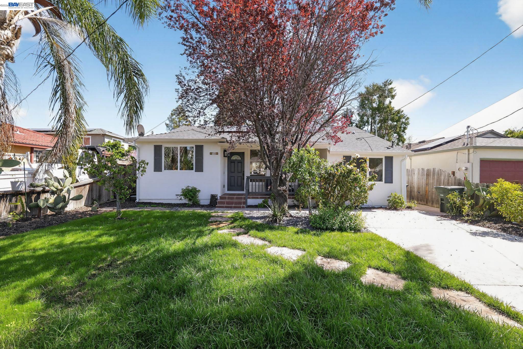 792 8th Ave, Redwood City, CA, 94063