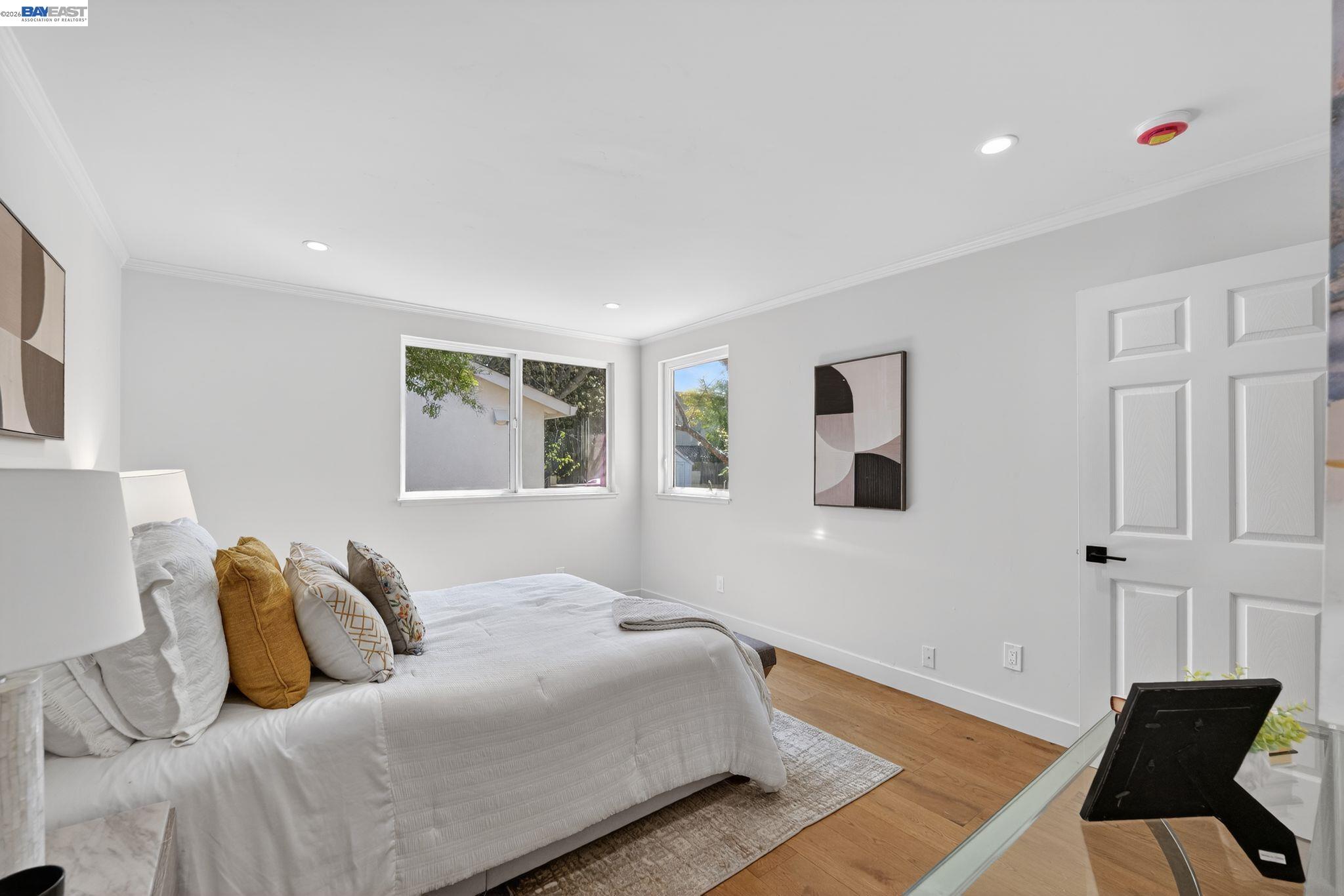 Detail Gallery Image 16 of 39 For 792 8th Ave, Redwood City,  CA 94063 - 4 Beds | 3 Baths