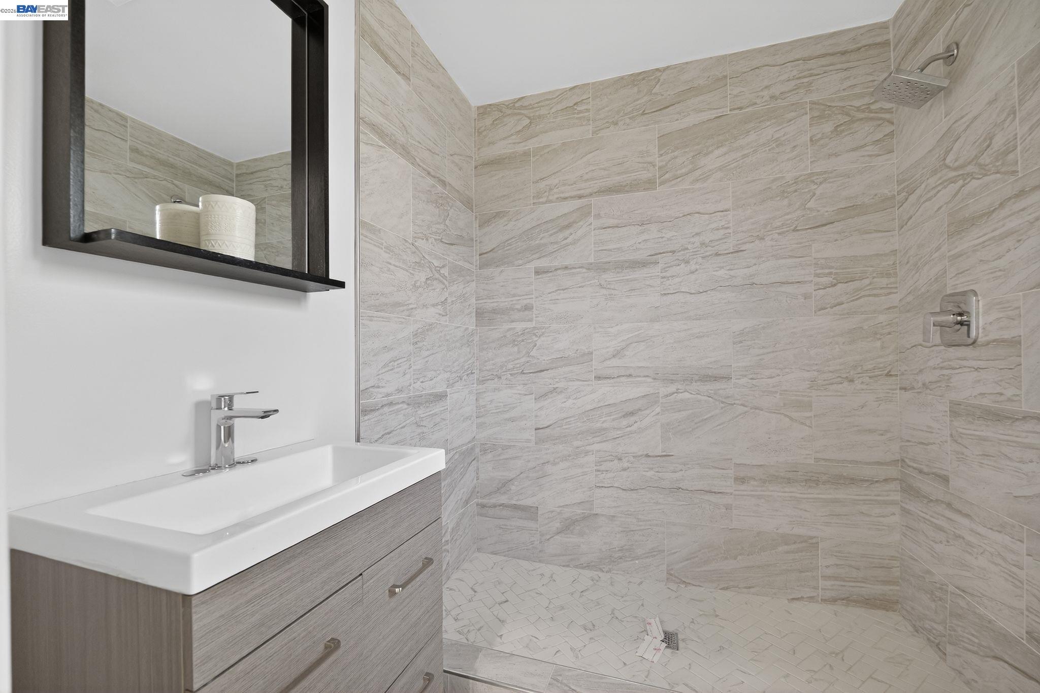 Detail Gallery Image 21 of 39 For 792 8th Ave, Redwood City,  CA 94063 - 4 Beds | 3 Baths