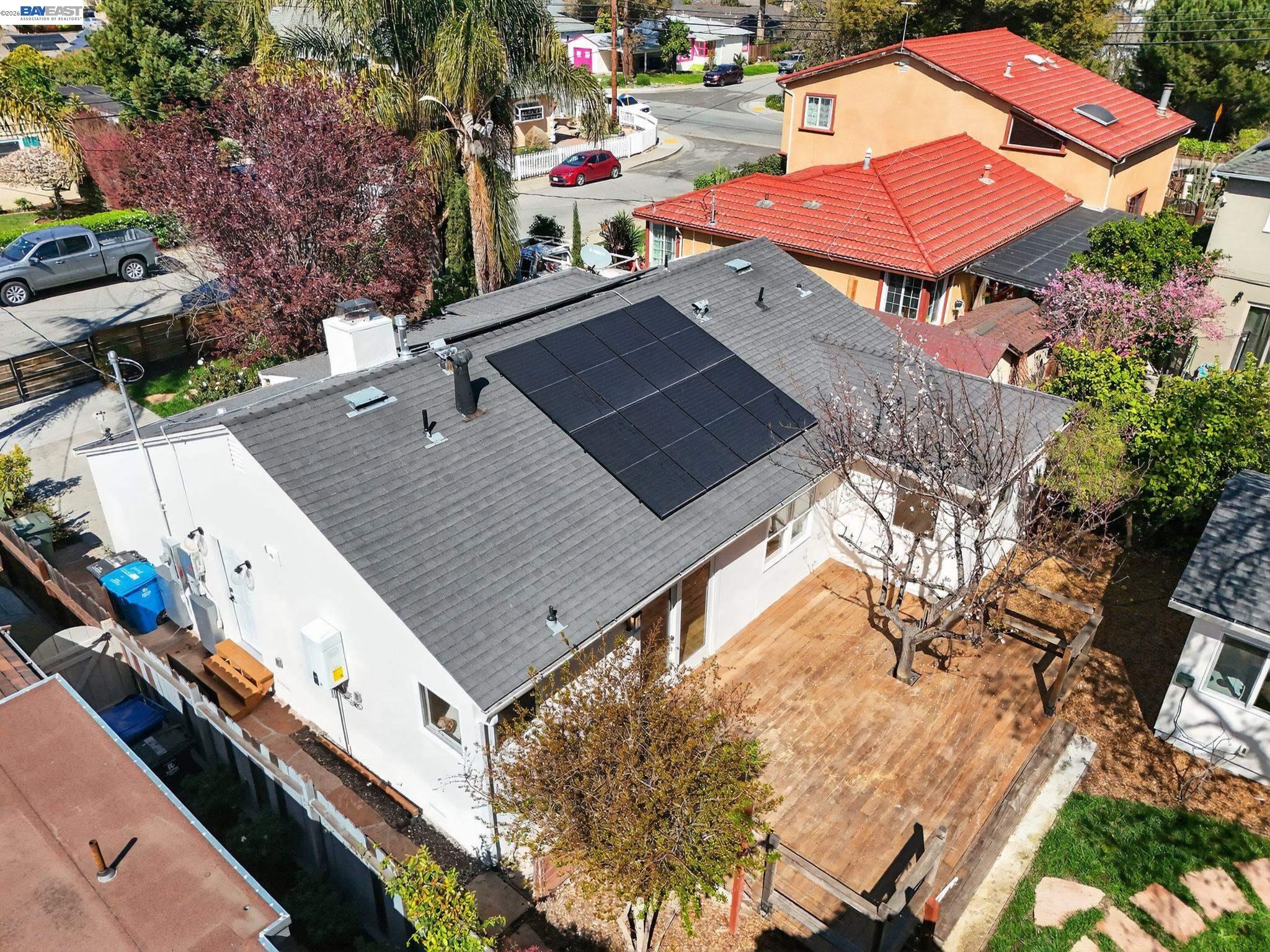 Detail Gallery Image 36 of 39 For 792 8th Ave, Redwood City,  CA 94063 - 4 Beds | 3 Baths