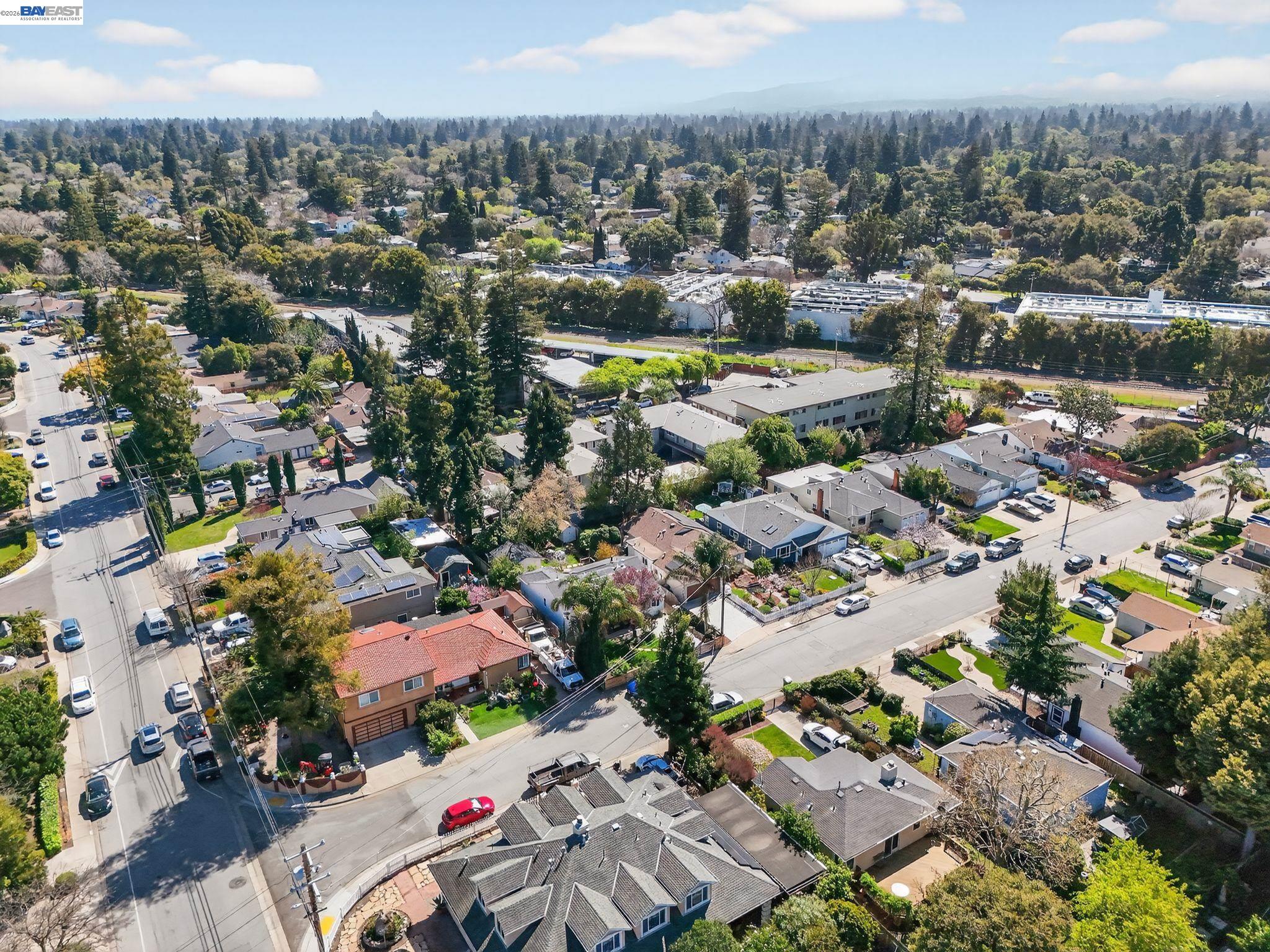Detail Gallery Image 38 of 39 For 792 8th Ave, Redwood City,  CA 94063 - 4 Beds | 3 Baths
