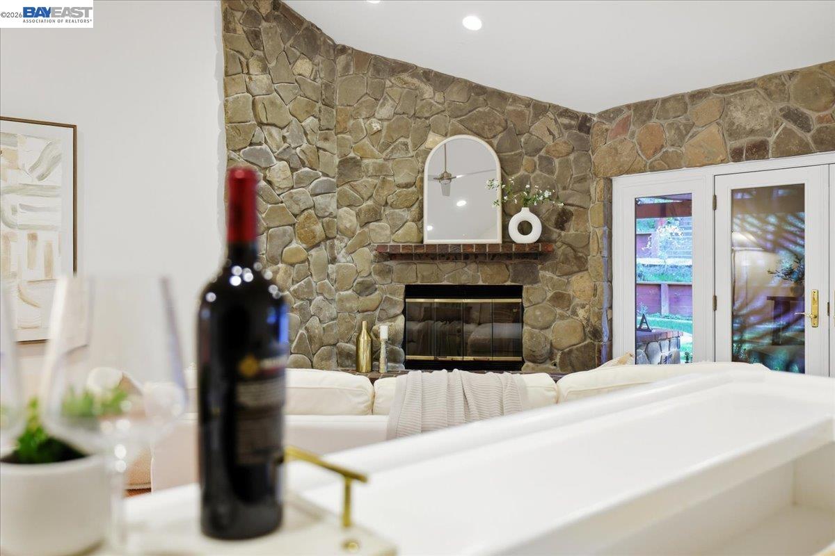 Detail Gallery Image 20 of 60 For 5212 Blackhawk Dr, Danville,  CA 94506 - 5 Beds | 5/1 Baths