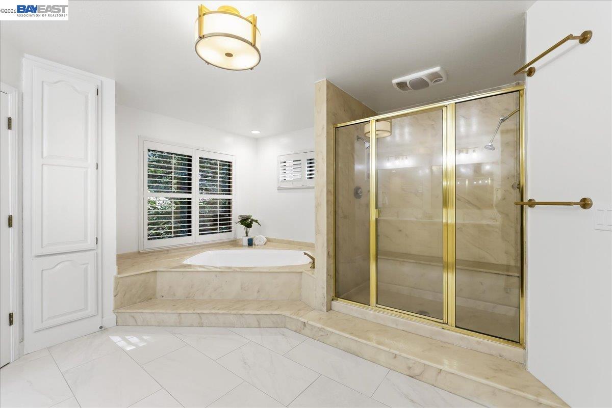 Detail Gallery Image 28 of 60 For 5212 Blackhawk Dr, Danville,  CA 94506 - 5 Beds | 5/1 Baths