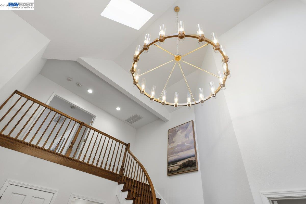 Detail Gallery Image 7 of 60 For 5212 Blackhawk Dr, Danville,  CA 94506 - 5 Beds | 5/1 Baths