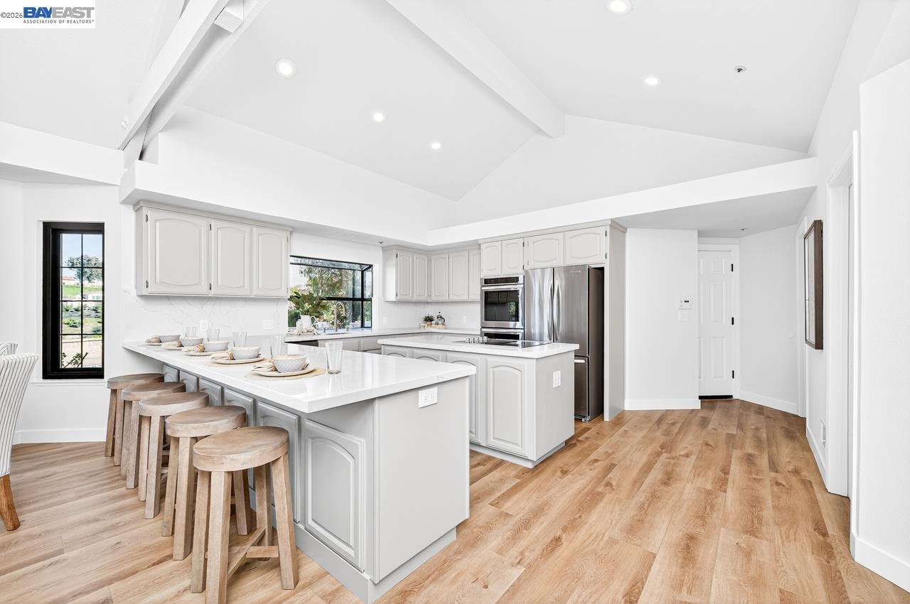 Detail Gallery Image 16 of 53 For 2808 Gray Fox Ct, Pleasanton,  CA 94566 - 4 Beds | 4 Baths