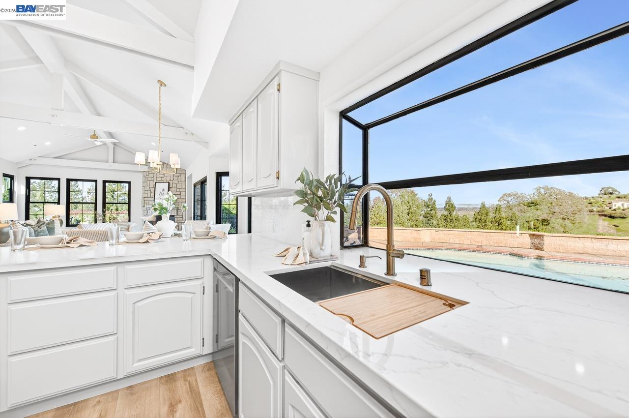 Detail Gallery Image 20 of 53 For 2808 Gray Fox Ct, Pleasanton,  CA 94566 - 4 Beds | 4 Baths