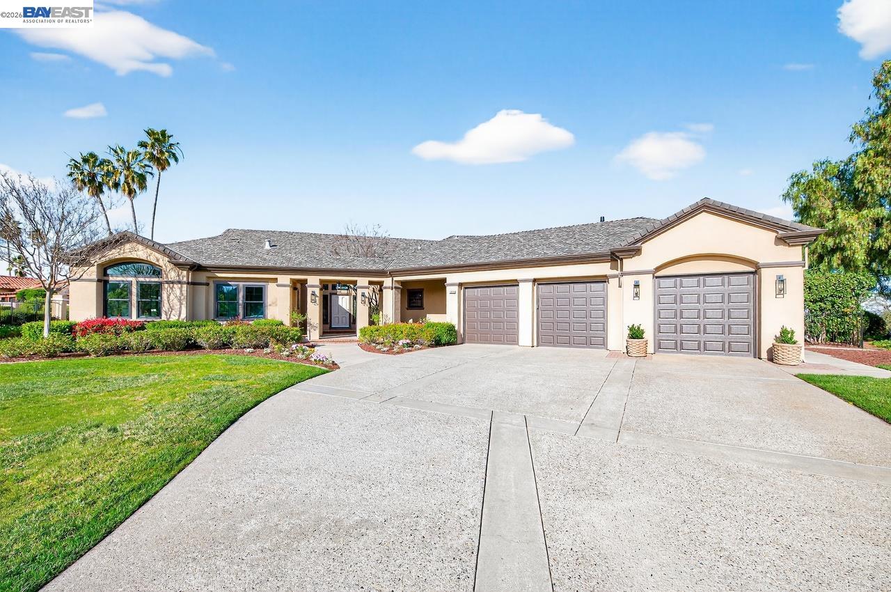 Detail Gallery Image 4 of 53 For 2808 Gray Fox Ct, Pleasanton,  CA 94566 - 4 Beds | 4 Baths