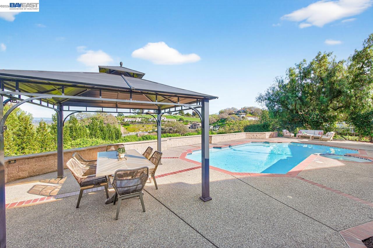 Detail Gallery Image 45 of 53 For 2808 Gray Fox Ct, Pleasanton,  CA 94566 - 4 Beds | 4 Baths