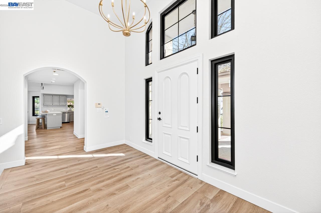 Detail Gallery Image 9 of 53 For 2808 Gray Fox Ct, Pleasanton,  CA 94566 - 4 Beds | 4 Baths