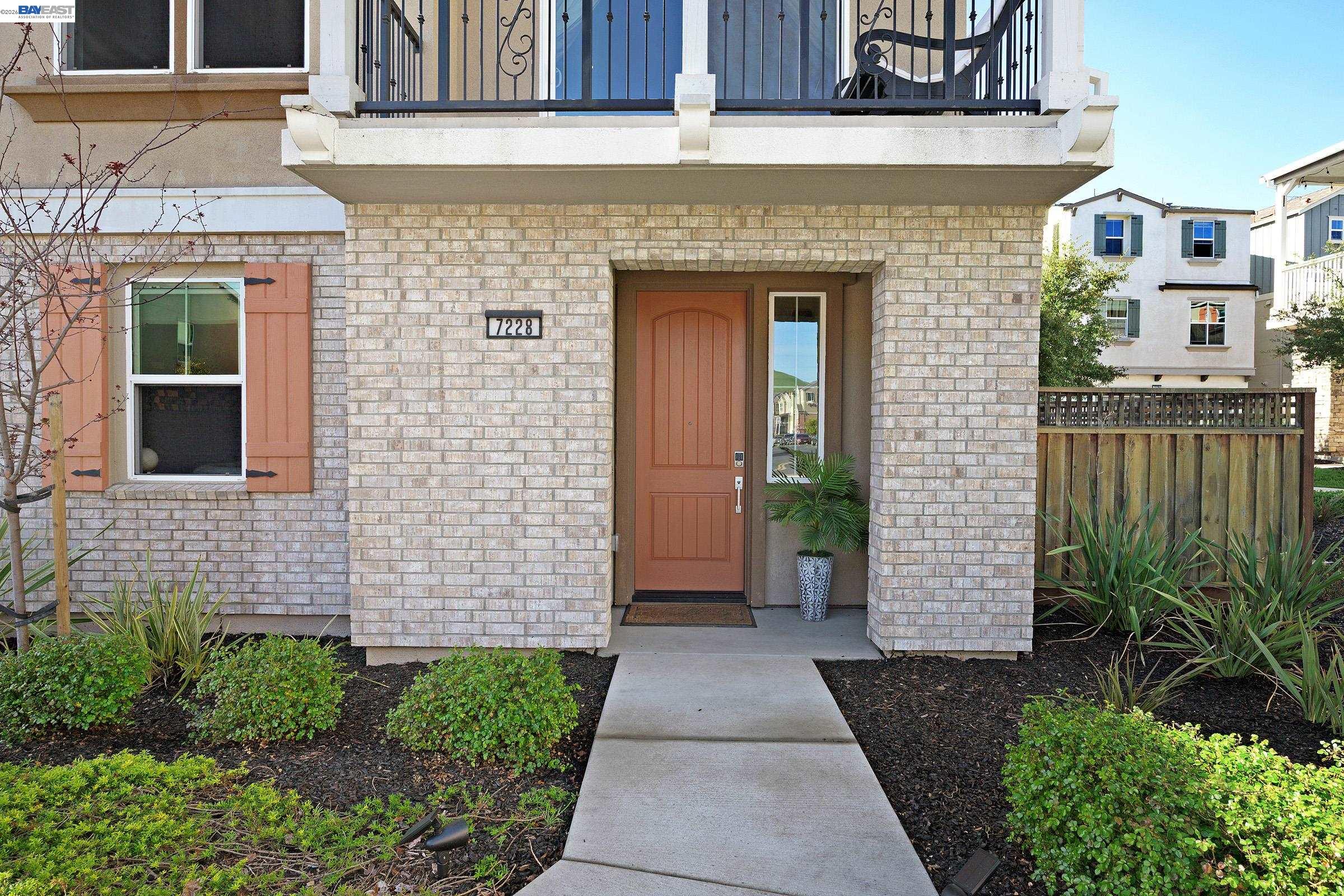 Detail Gallery Image 41 of 41 For 7228 Carneros Ln, Dublin,  CA 94568-4668 - 4 Beds | 3/1 Baths