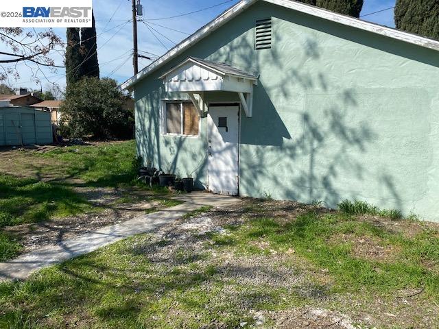 Detail Gallery Image 6 of 9 For 1825 Eureka Street, Modesto,  CA 95358-5629 - – Beds | – Baths