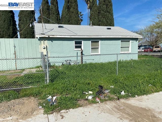 Detail Gallery Image 7 of 9 For 1825 Eureka Street, Modesto,  CA 95358-5629 - – Beds | – Baths