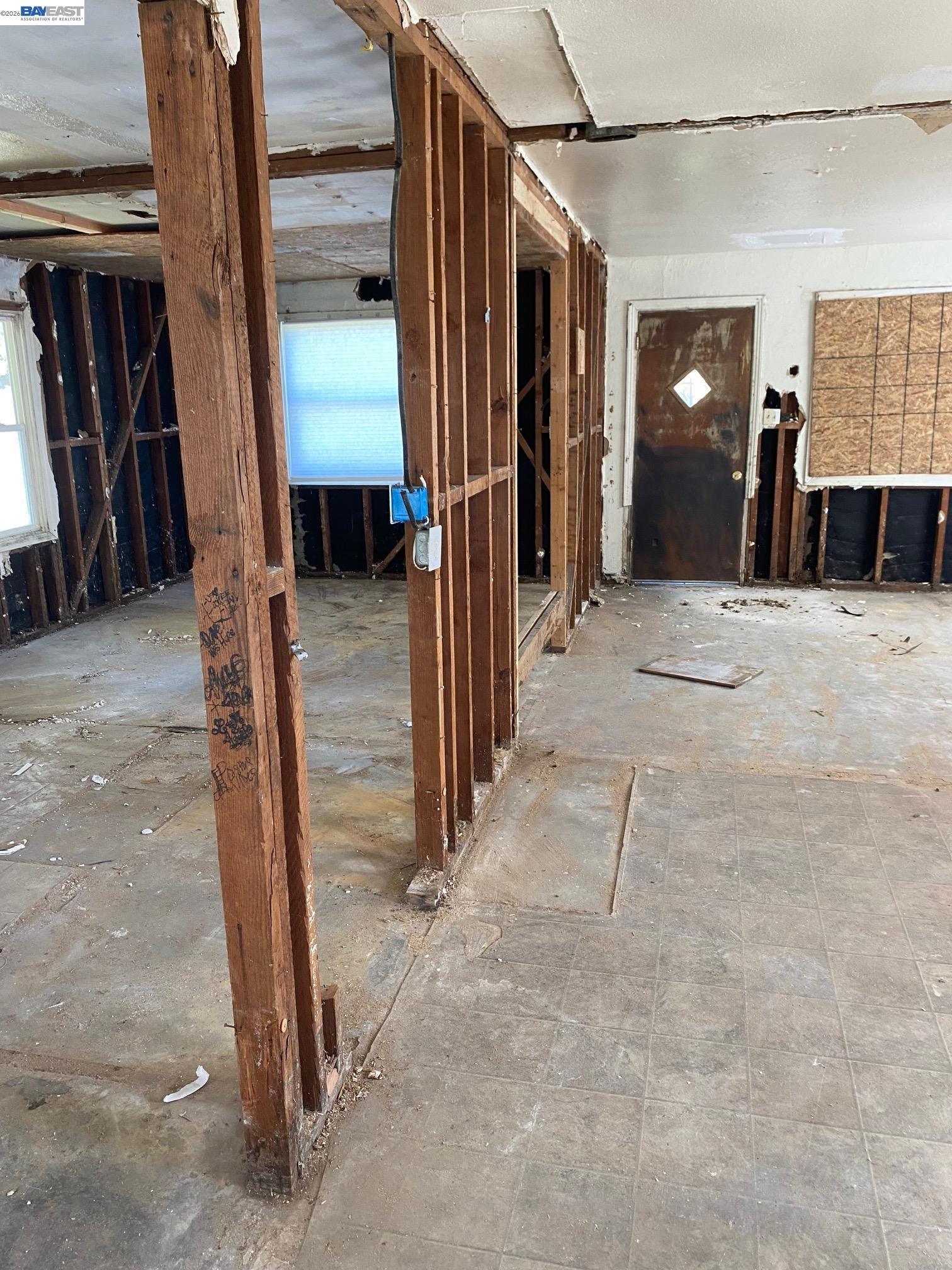 Detail Gallery Image 8 of 9 For 1825 Eureka Street, Modesto,  CA 95358-5629 - – Beds | – Baths