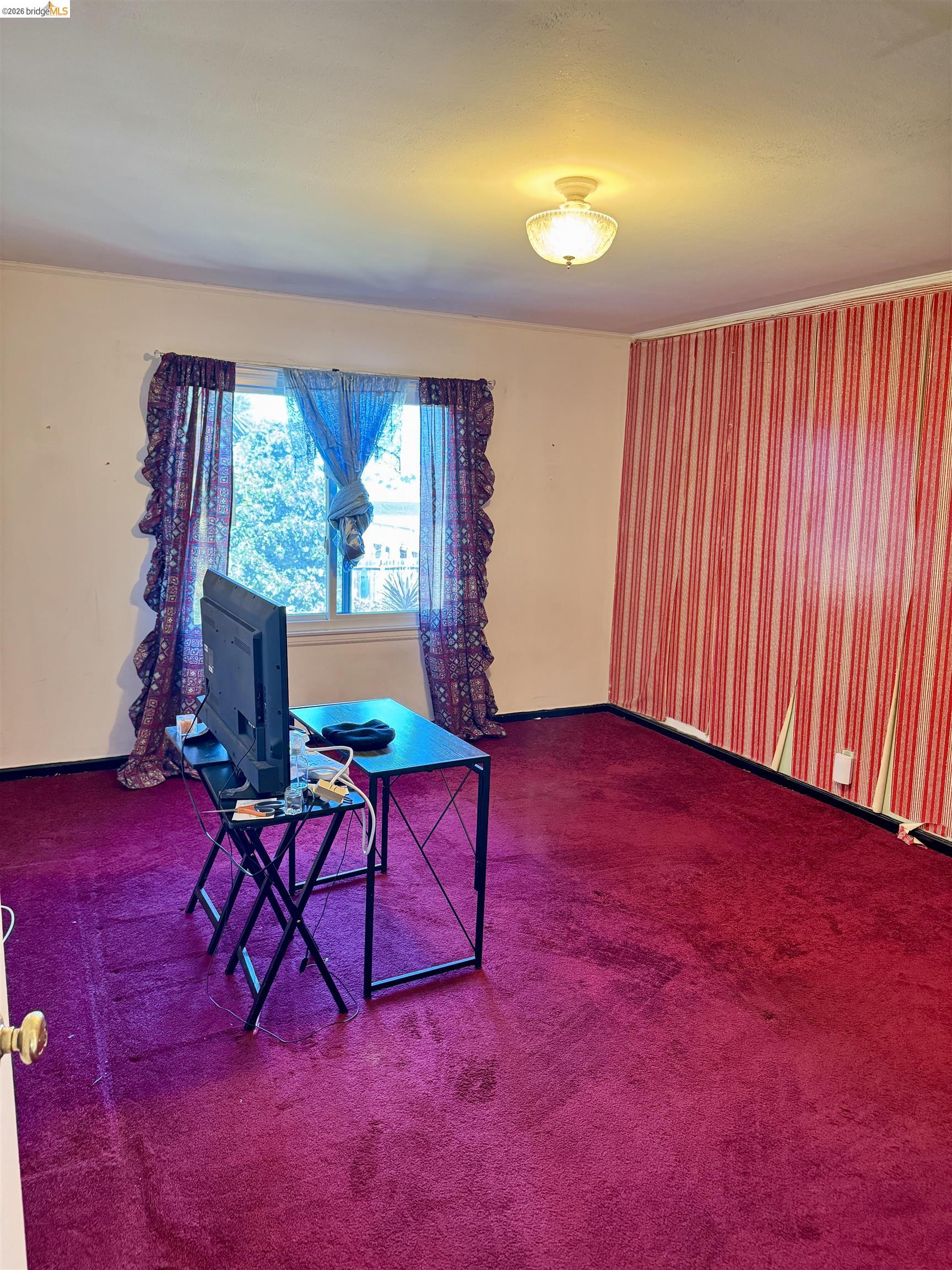 Detail Gallery Image 12 of 20 For 220 Olmstead, San Francisco,  CA 94134 - 3 Beds | 1 Baths