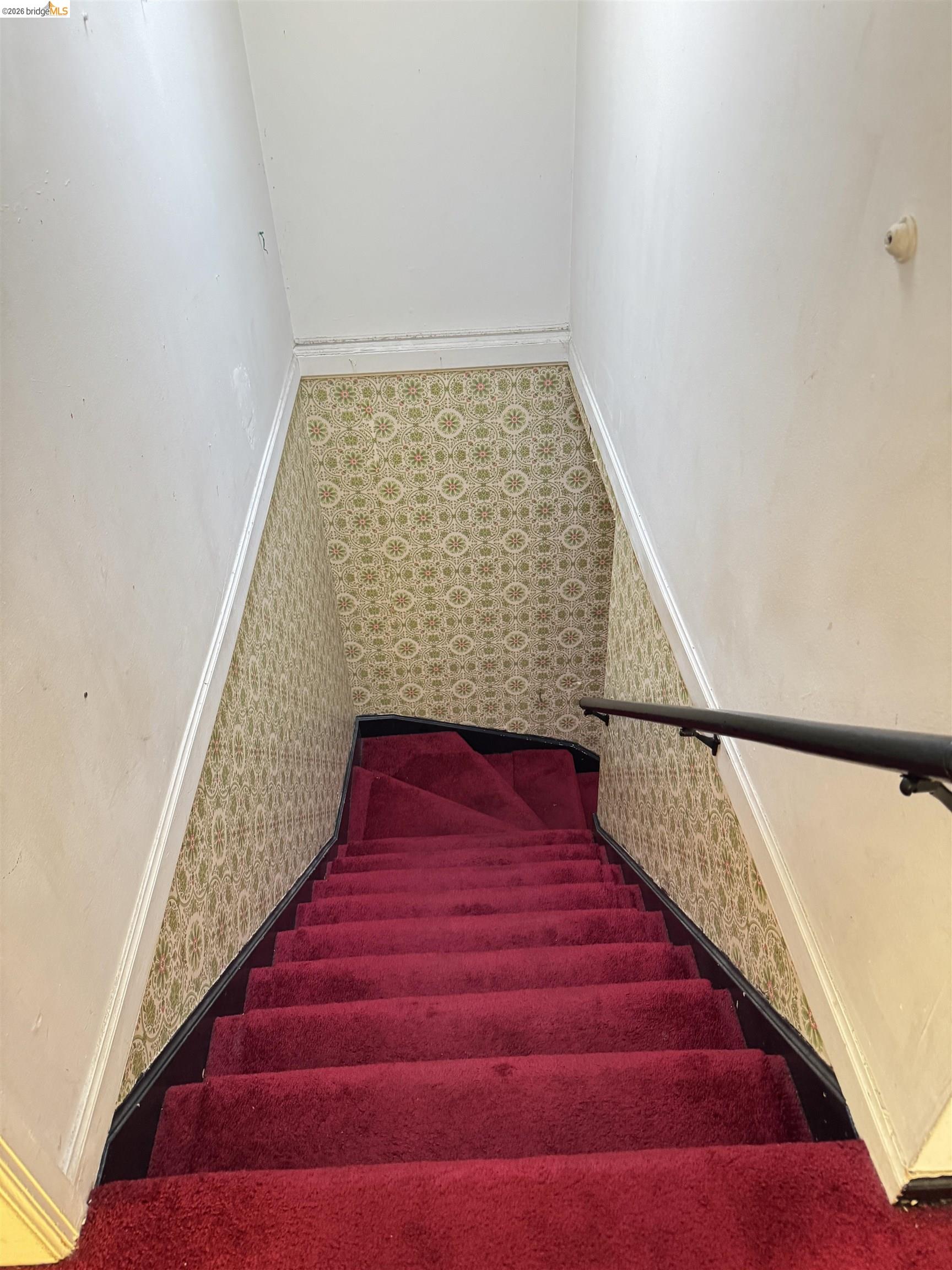 Detail Gallery Image 17 of 20 For 220 Olmstead, San Francisco,  CA 94134 - 3 Beds | 1 Baths