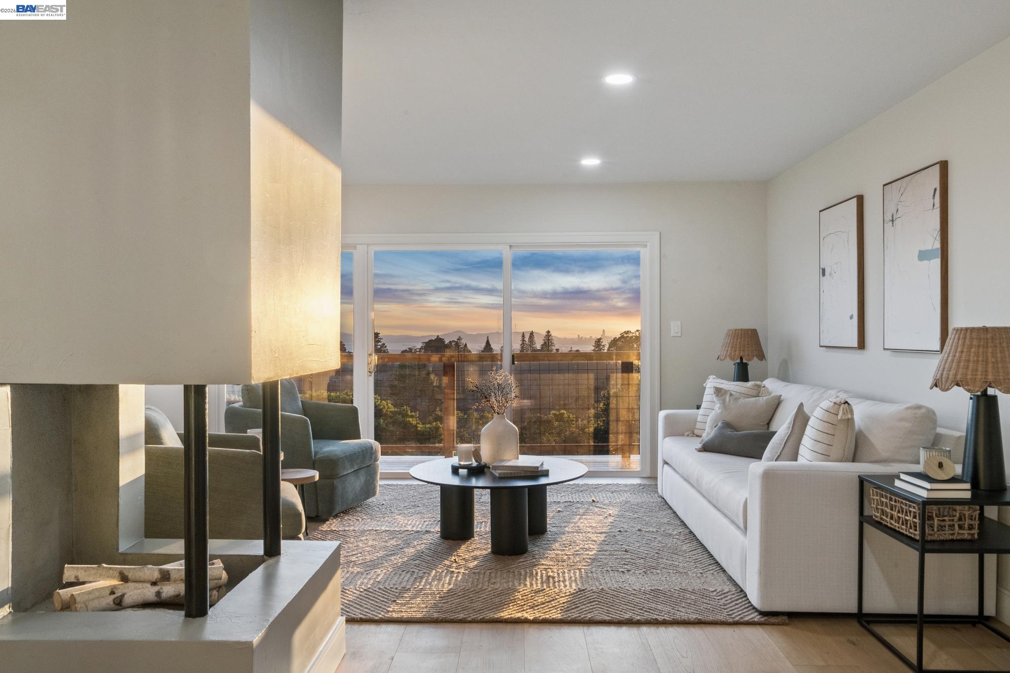 Detail Gallery Image 49 of 60 For 5969 Rincon Dr, Oakland,  CA 94611 - 5 Beds | 3 Baths