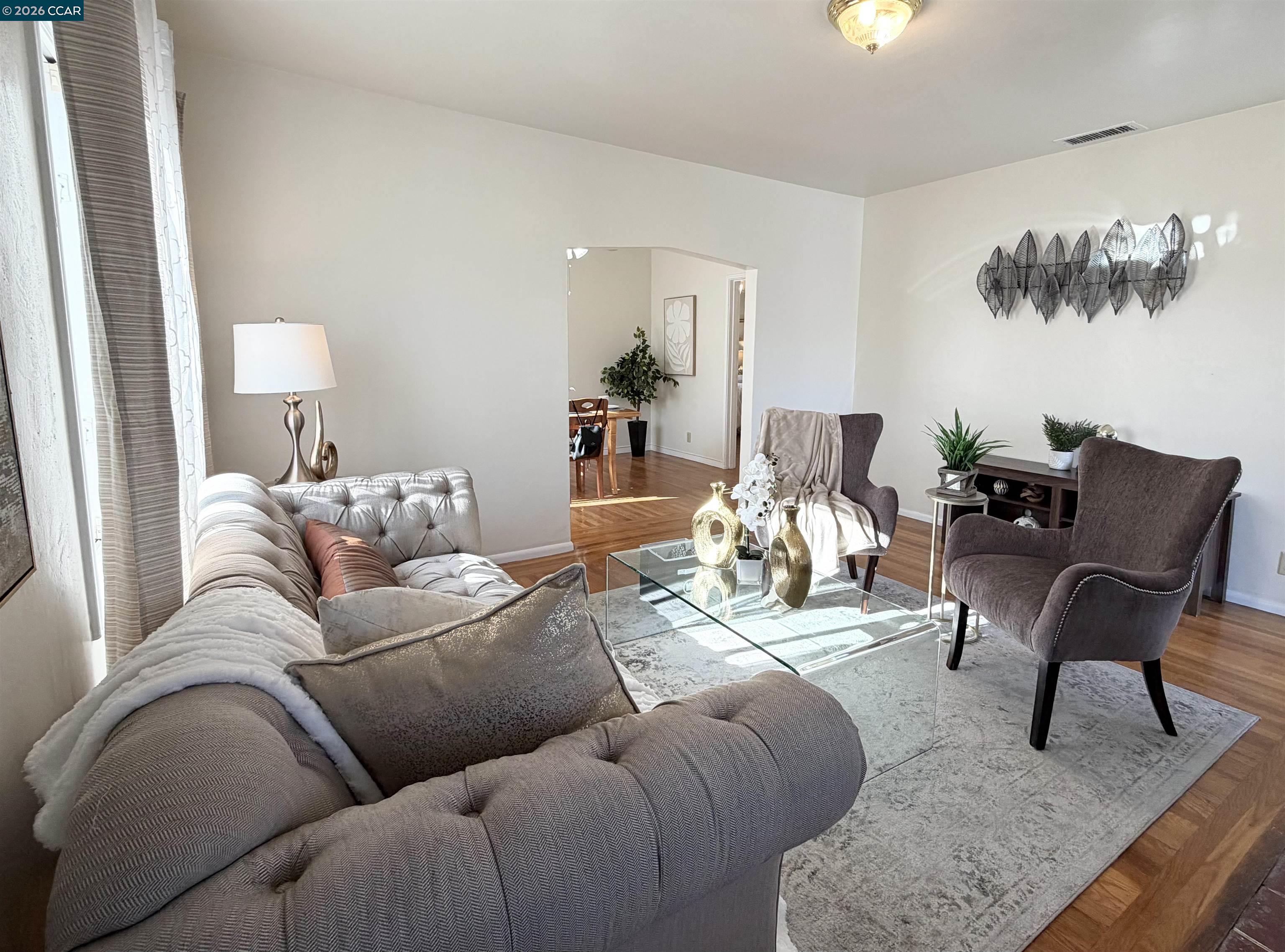 Detail Gallery Image 10 of 38 For 1541 152nd Ave, –,  CA 94578 - 2 Beds | 1 Baths