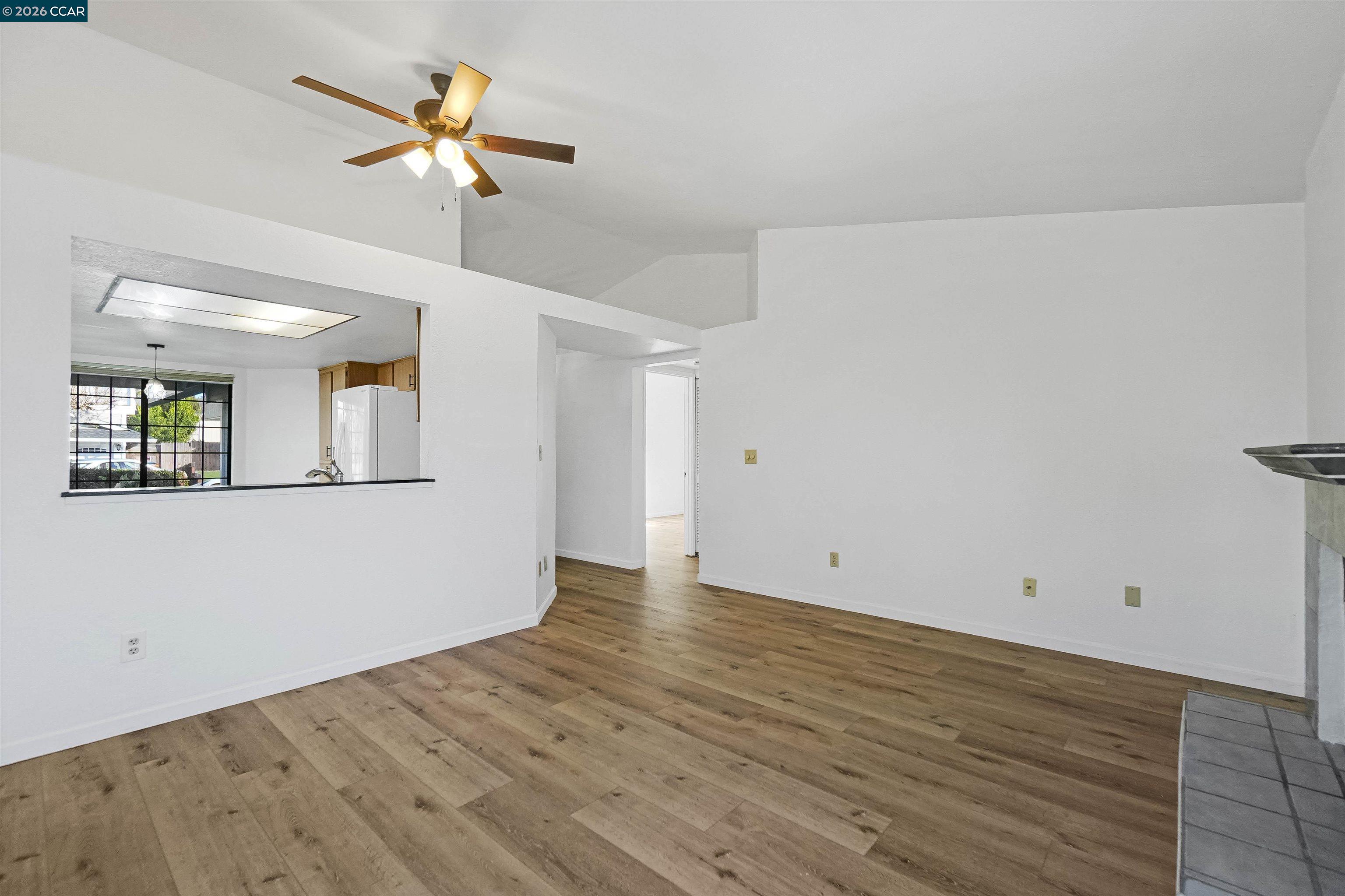 Detail Gallery Image 11 of 31 For 237 Starboard Dr, Vallejo,  CA 94590 - 2 Beds | 1 Baths