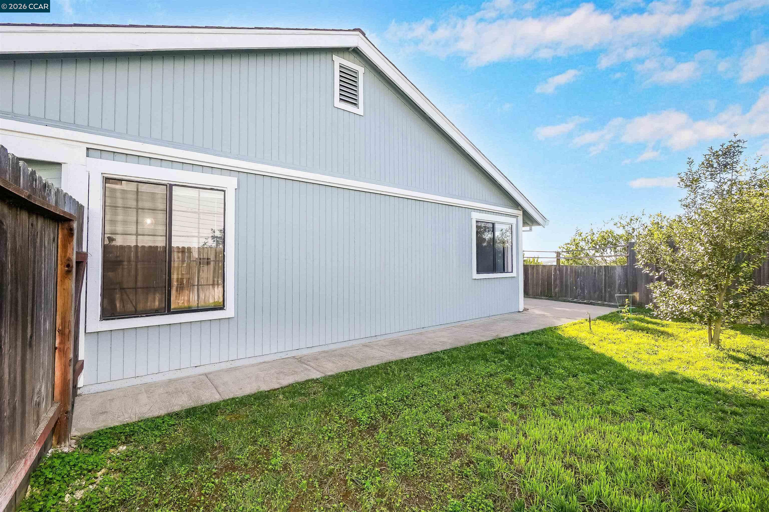 Detail Gallery Image 27 of 31 For 237 Starboard Dr, Vallejo,  CA 94590 - 2 Beds | 1 Baths