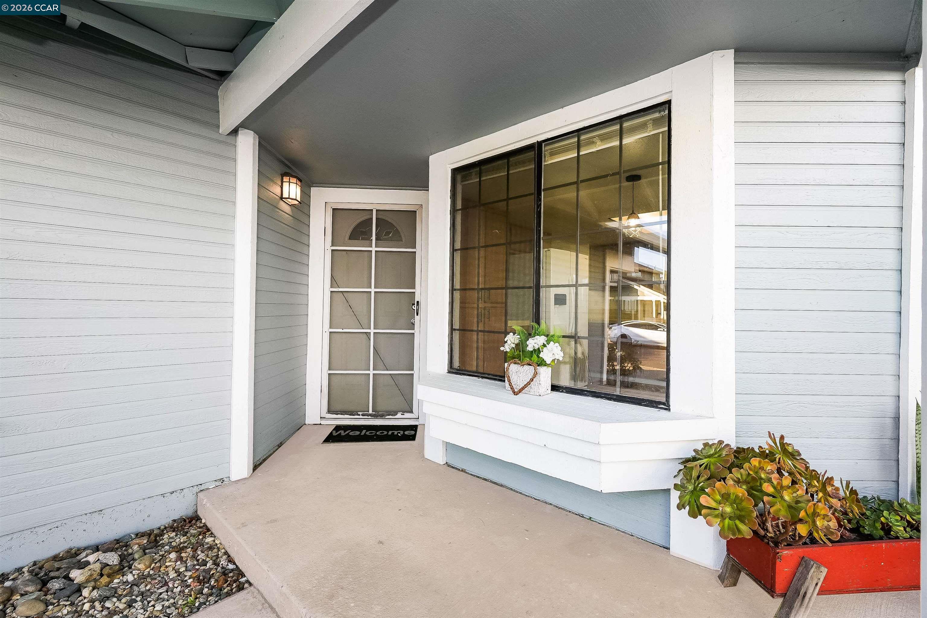 Detail Gallery Image 7 of 31 For 237 Starboard Dr, Vallejo,  CA 94590 - 2 Beds | 1 Baths