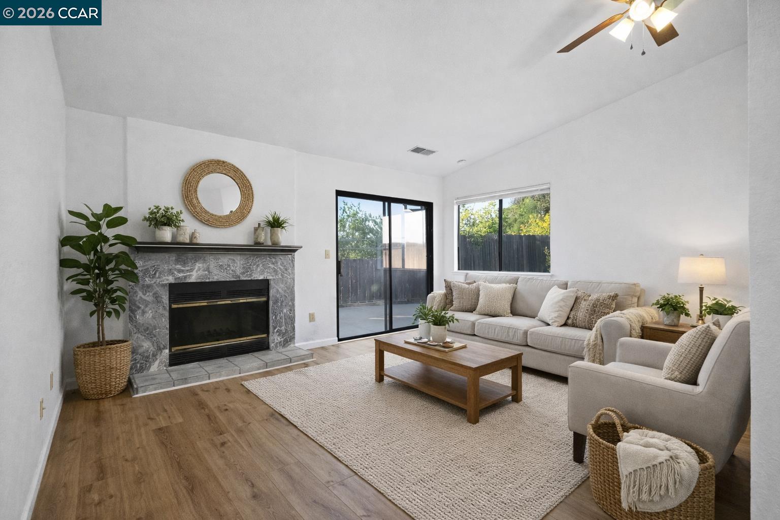 Detail Gallery Image 8 of 31 For 237 Starboard Dr, Vallejo,  CA 94590 - 2 Beds | 1 Baths