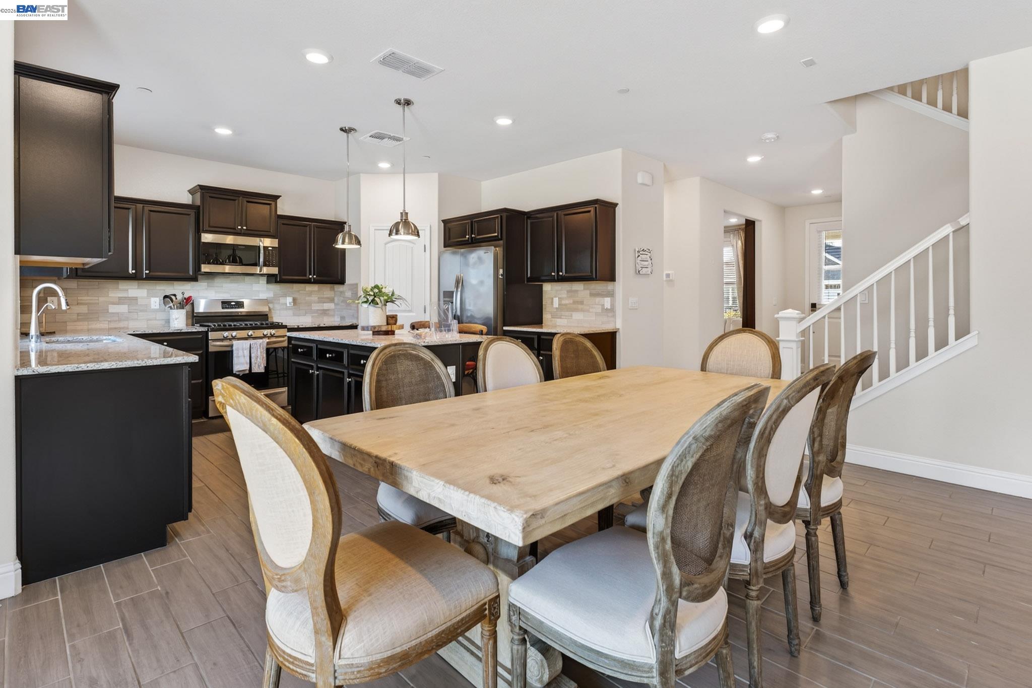 Detail Gallery Image 15 of 41 For 2419 Gabriel Dr, Merced,  CA 95340 - 4 Beds | 2/1 Baths