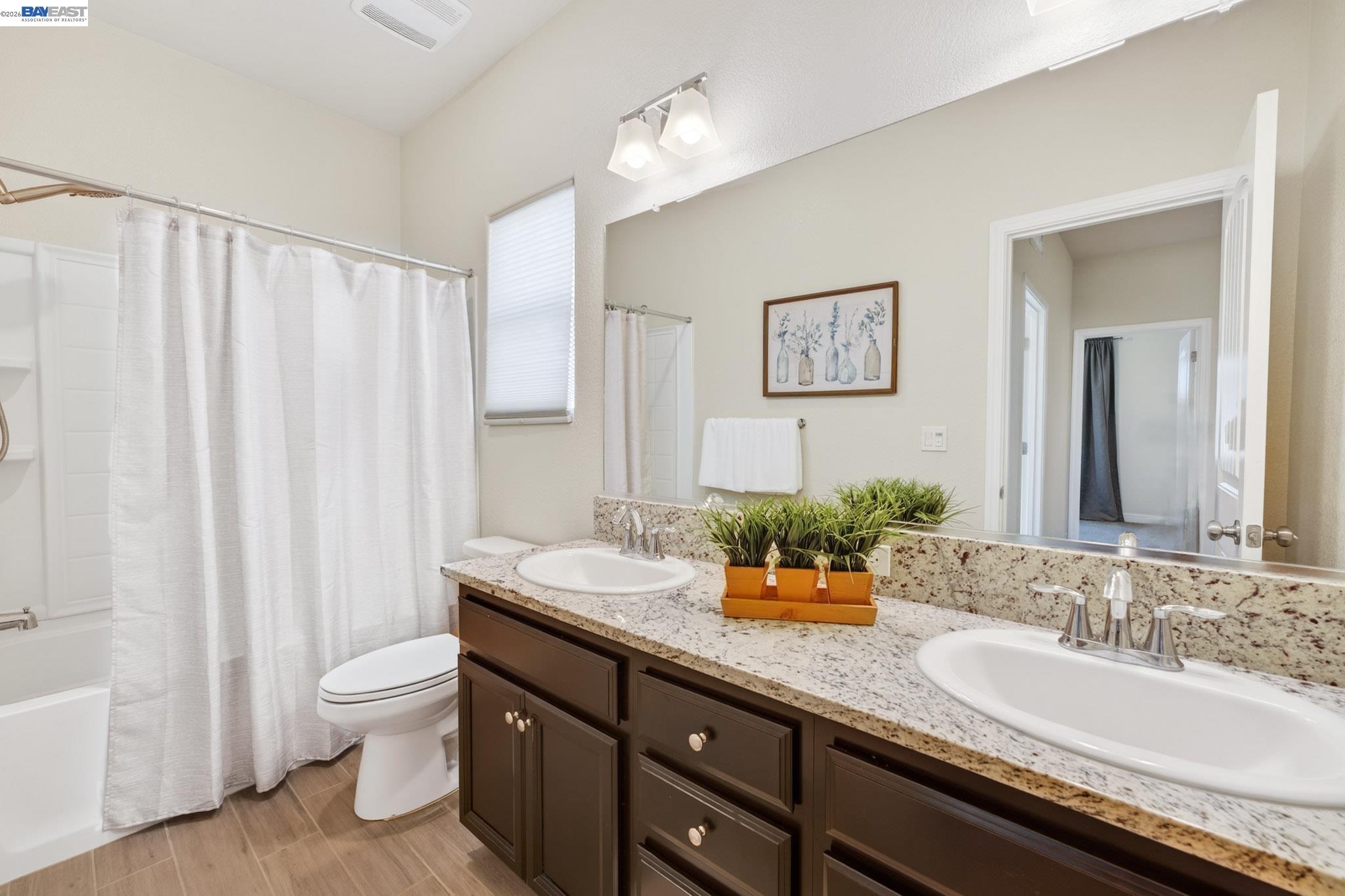 Detail Gallery Image 29 of 41 For 2419 Gabriel Dr, Merced,  CA 95340 - 4 Beds | 2/1 Baths
