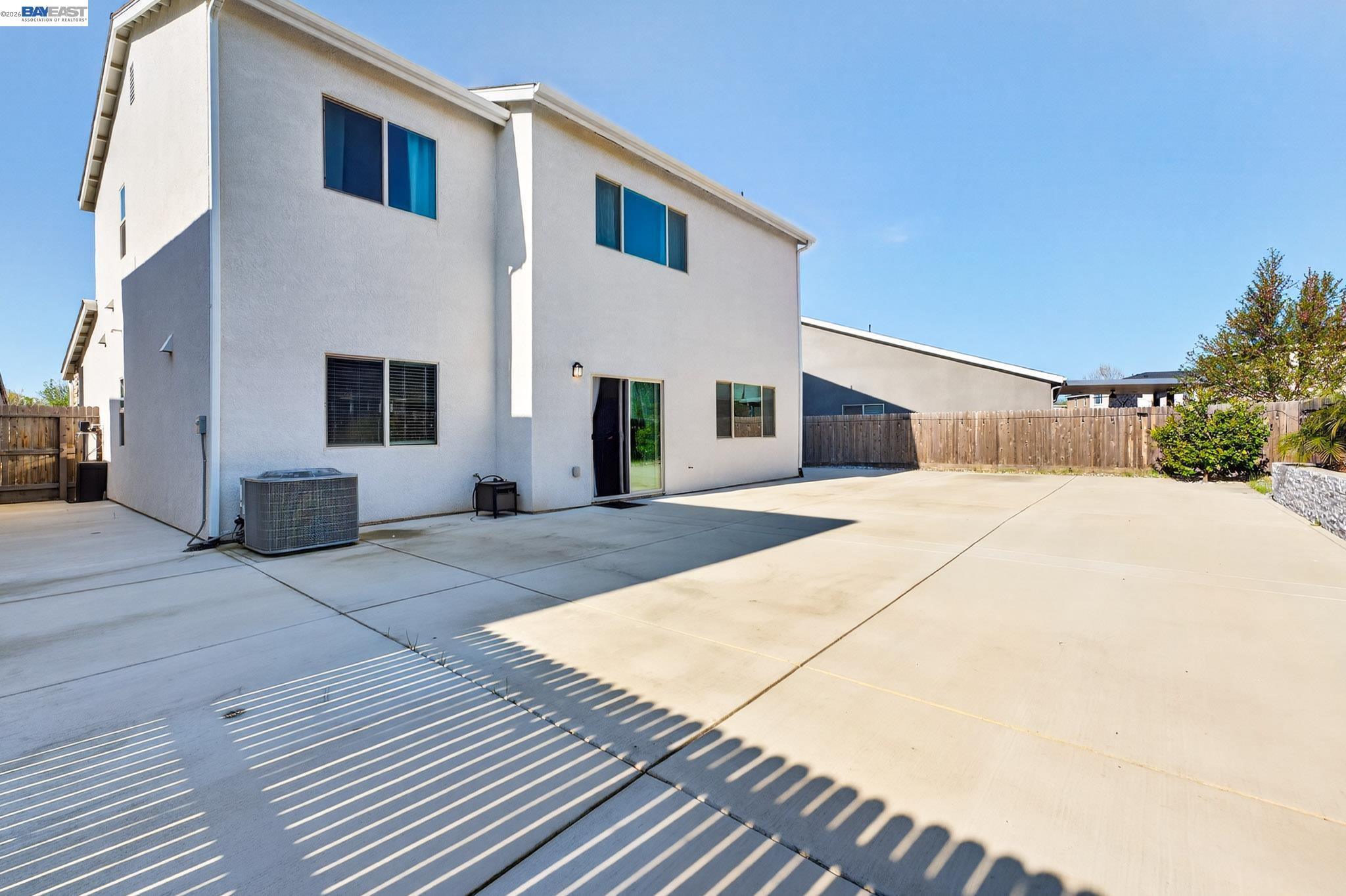 Detail Gallery Image 32 of 41 For 2419 Gabriel Dr, Merced,  CA 95340 - 4 Beds | 2/1 Baths