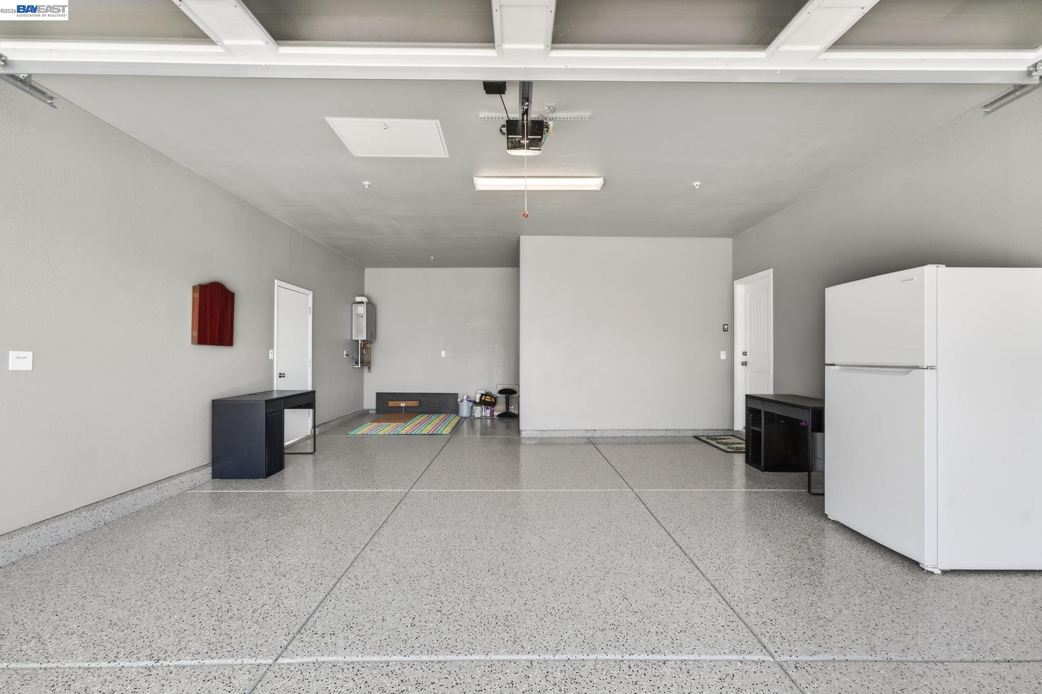 Detail Gallery Image 38 of 41 For 2419 Gabriel Dr, Merced,  CA 95340 - 4 Beds | 2/1 Baths