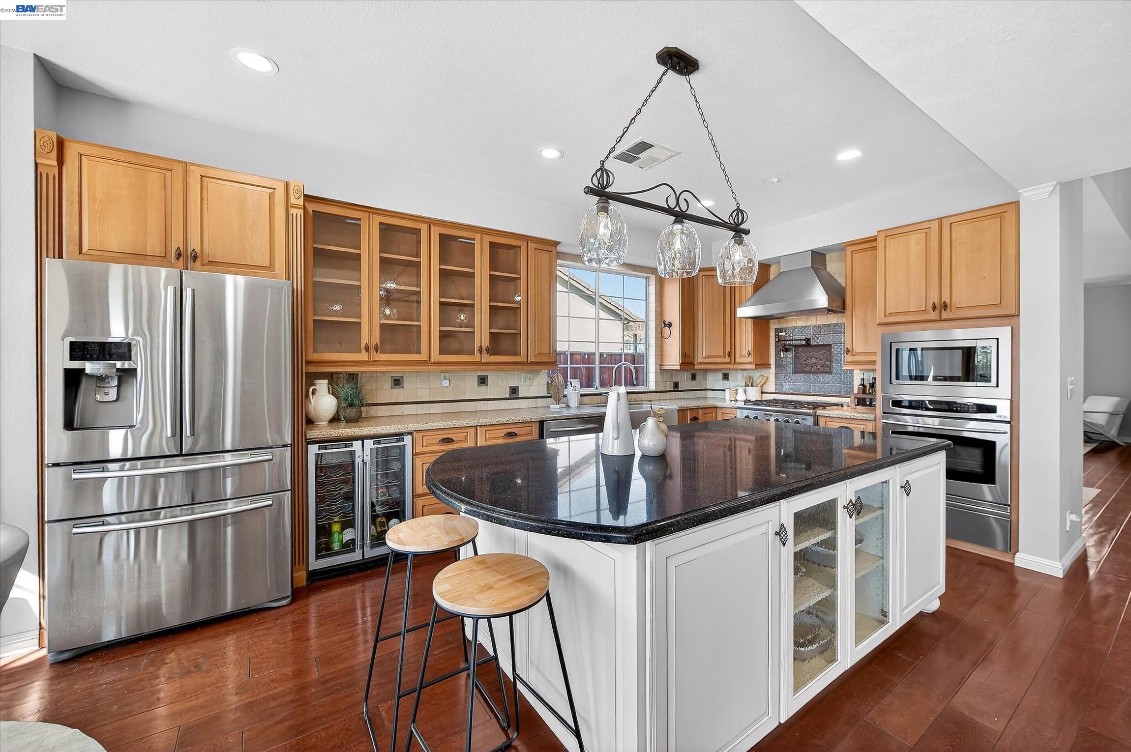 Detail Gallery Image 3 of 41 For 1426 Jayhawk Ln, Livermore,  CA 94551 - 4 Beds | 2/1 Baths