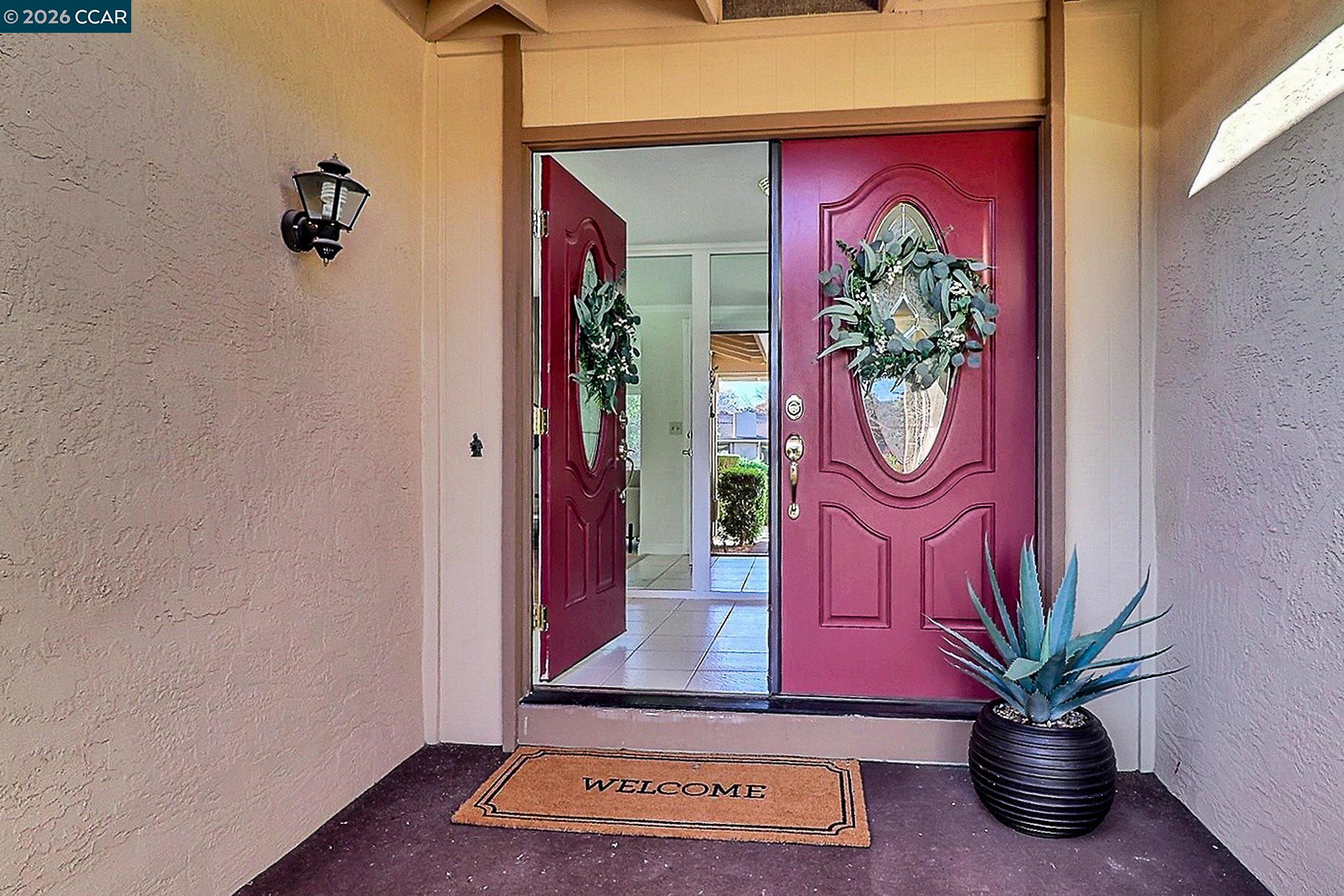 Detail Gallery Image 4 of 60 For 3320 Bowmore Court, Walnut Creek,  CA 94598-3901 - 4 Beds | 2 Baths