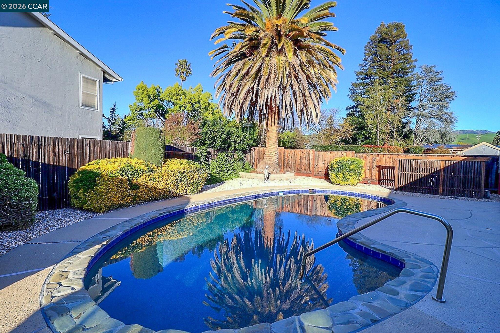 Detail Gallery Image 32 of 60 For 3320 Bowmore Court, Walnut Creek,  CA 94598-3901 - 4 Beds | 2 Baths