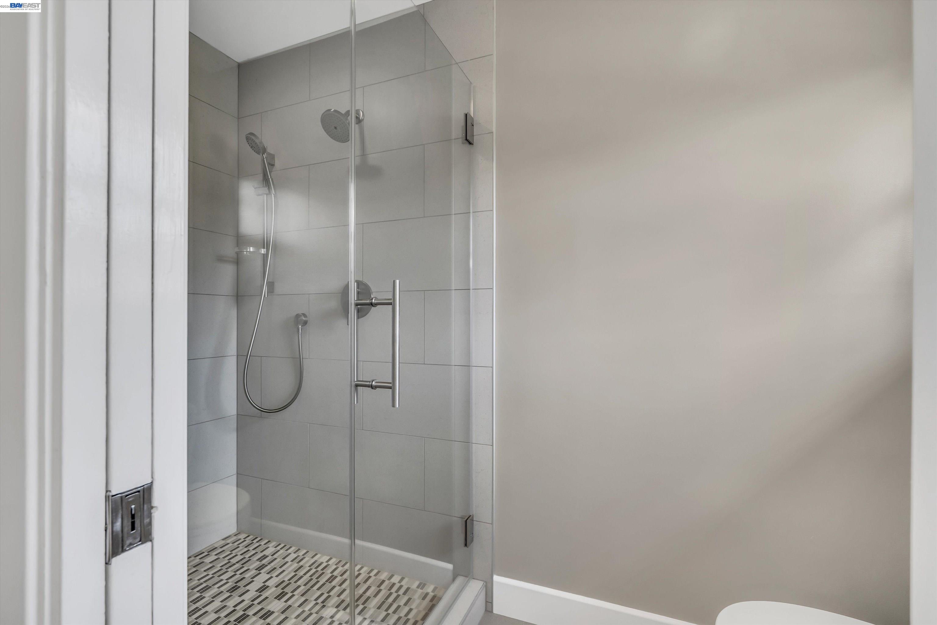 Detail Gallery Image 30 of 55 For 1450 Finley Rd, Pleasanton,  CA 94588 - 4 Beds | 2 Baths