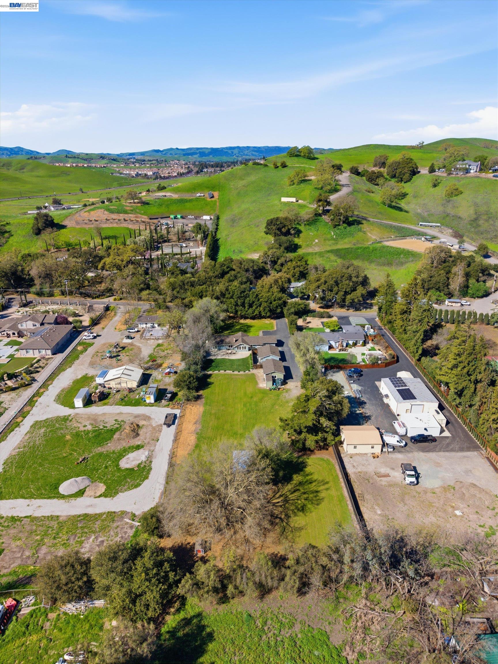 Detail Gallery Image 51 of 55 For 1450 Finley Rd, Pleasanton,  CA 94588 - 4 Beds | 2 Baths