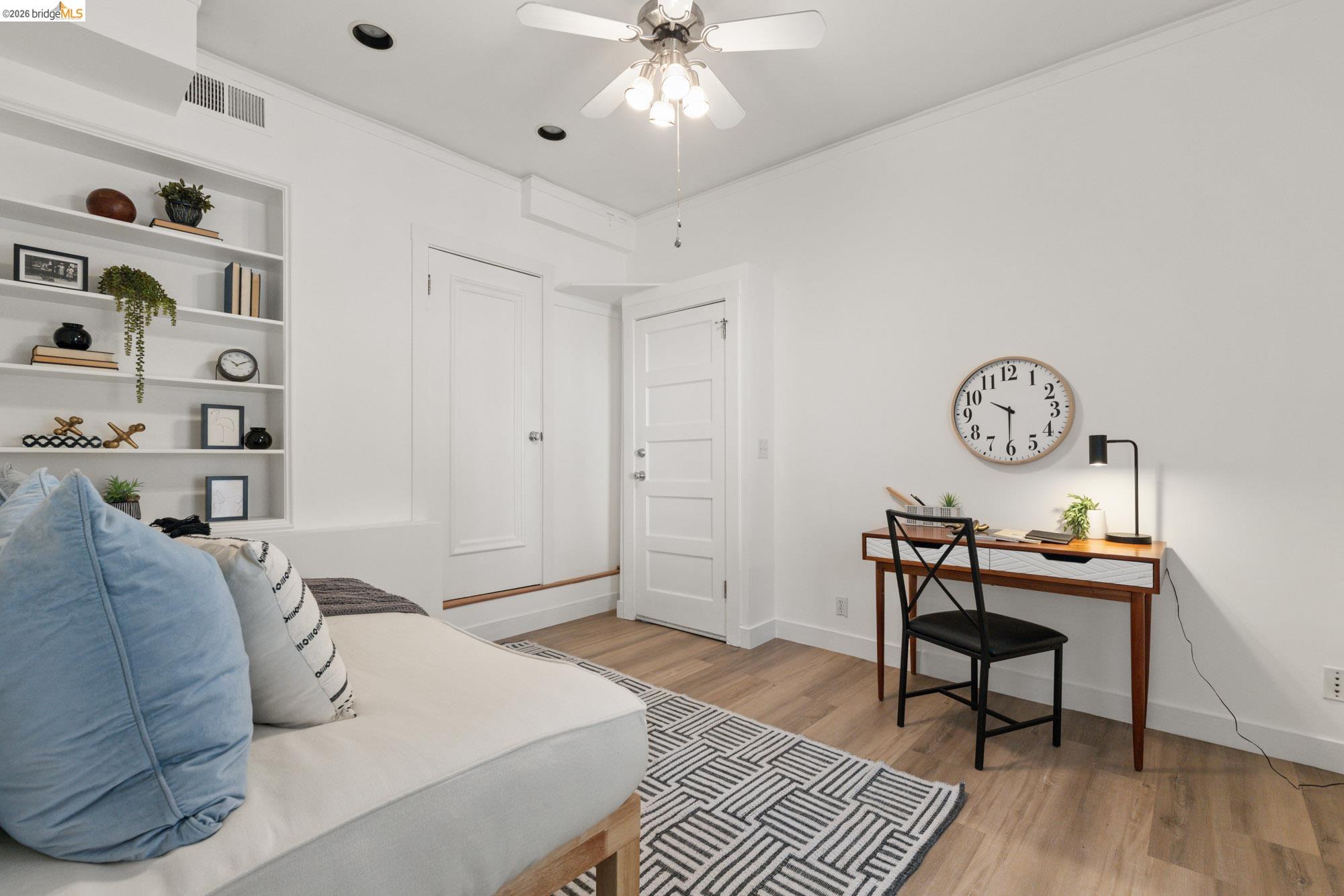 Detail Gallery Image 45 of 47 For 1019 Trestle Glen Rd, Oakland,  CA 94610 - 3 Beds | 2/1 Baths