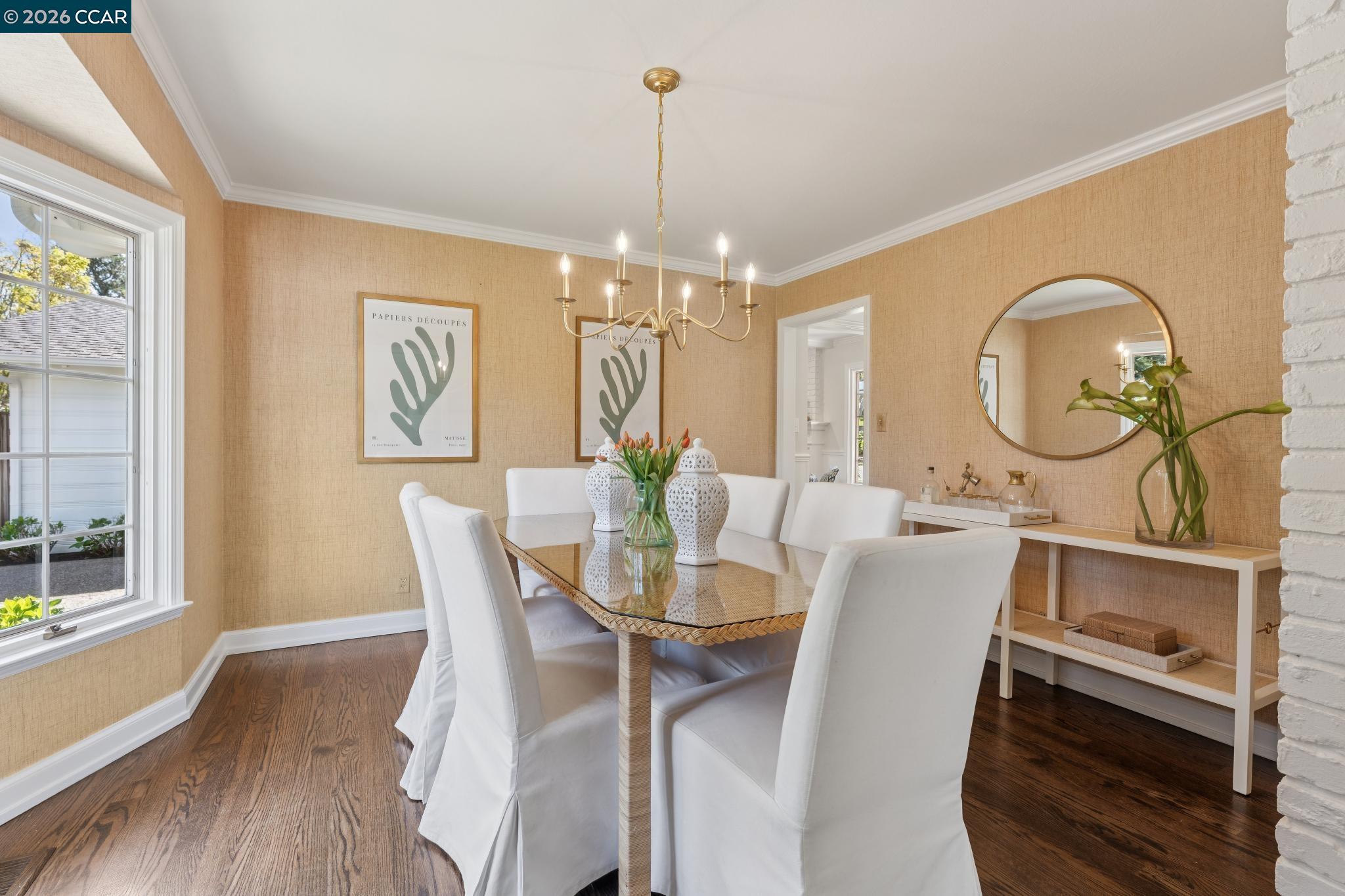 Detail Gallery Image 9 of 48 For 19 Eastwood Dr, Orinda,  CA 94563 - 4 Beds | 3 Baths