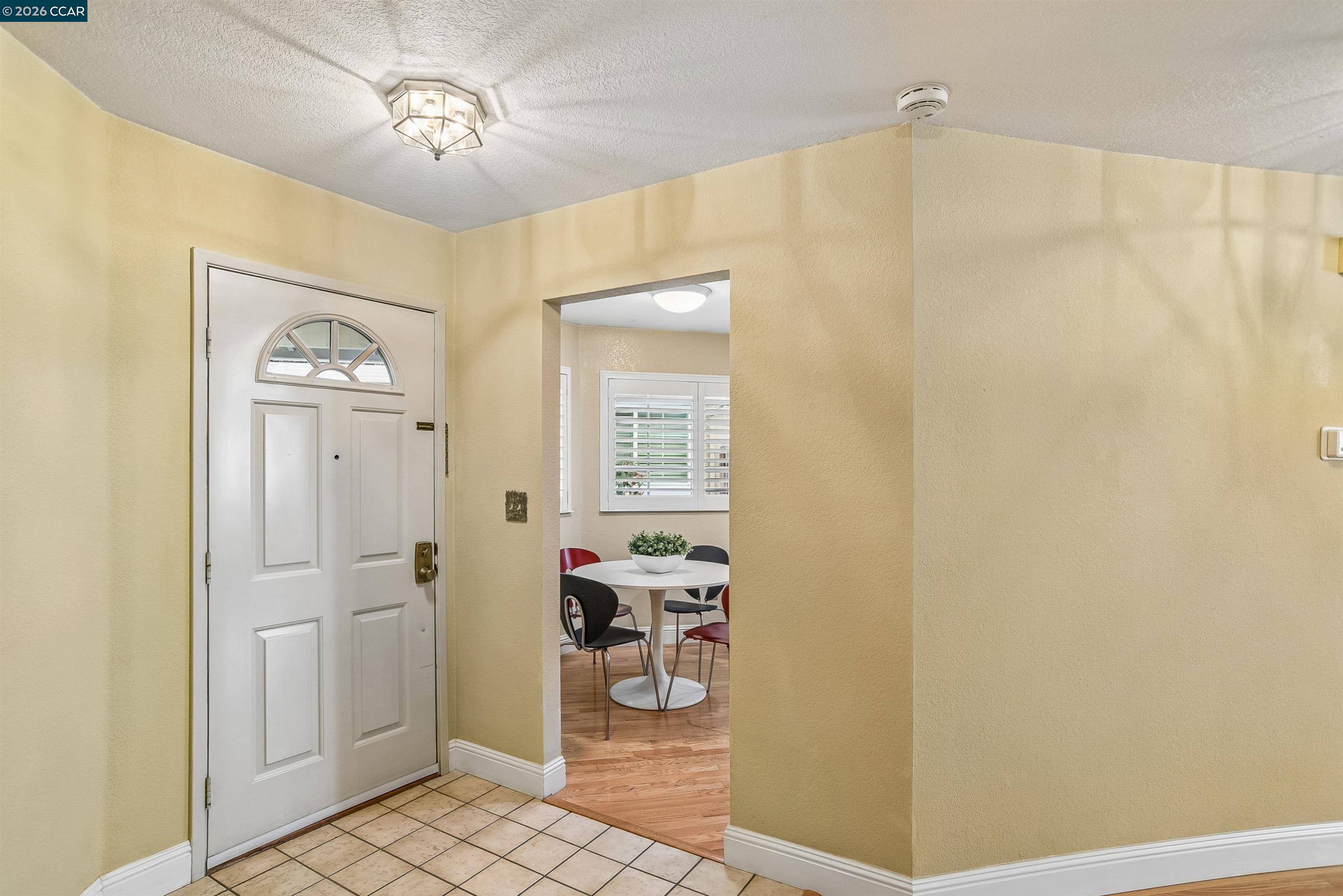 Photo #3: 41126854 Listing: Photo #3