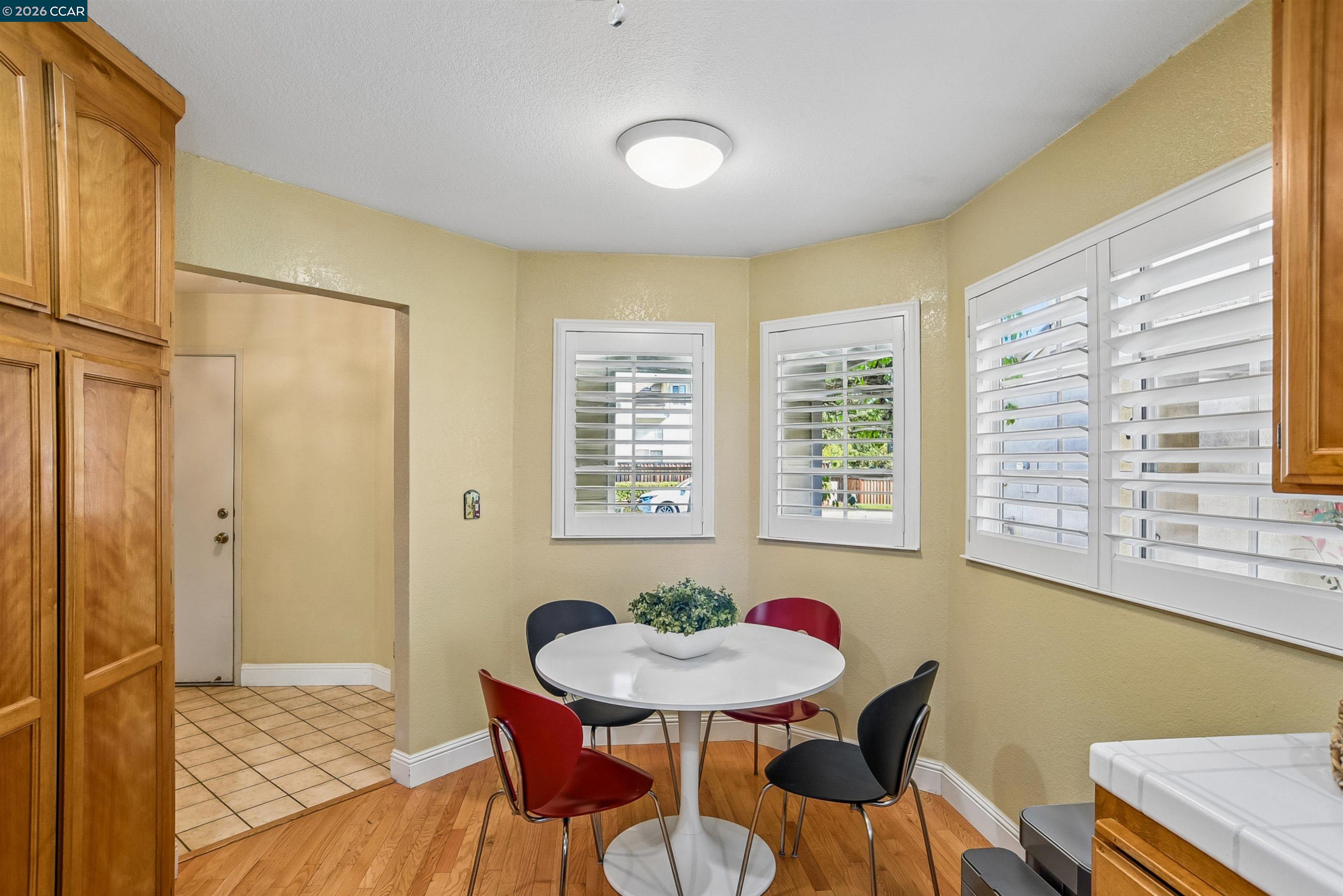 Photo #4: 41126854 Listing: Photo #4