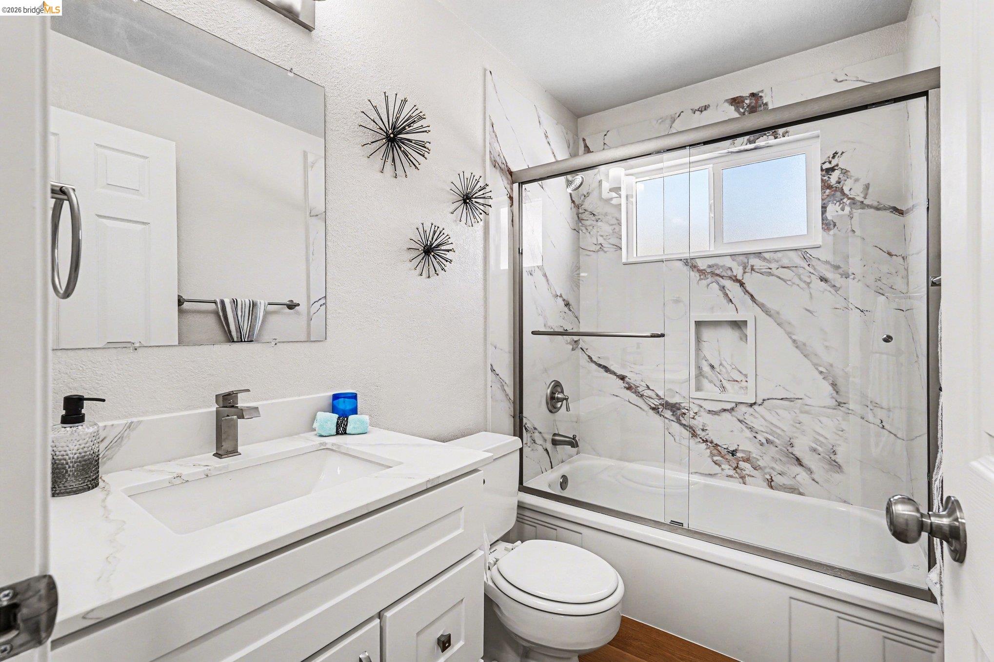 Detail Gallery Image 12 of 15 For 847 Shell Ave, Martinez,  CA 94553 - 3 Beds | 1 Baths