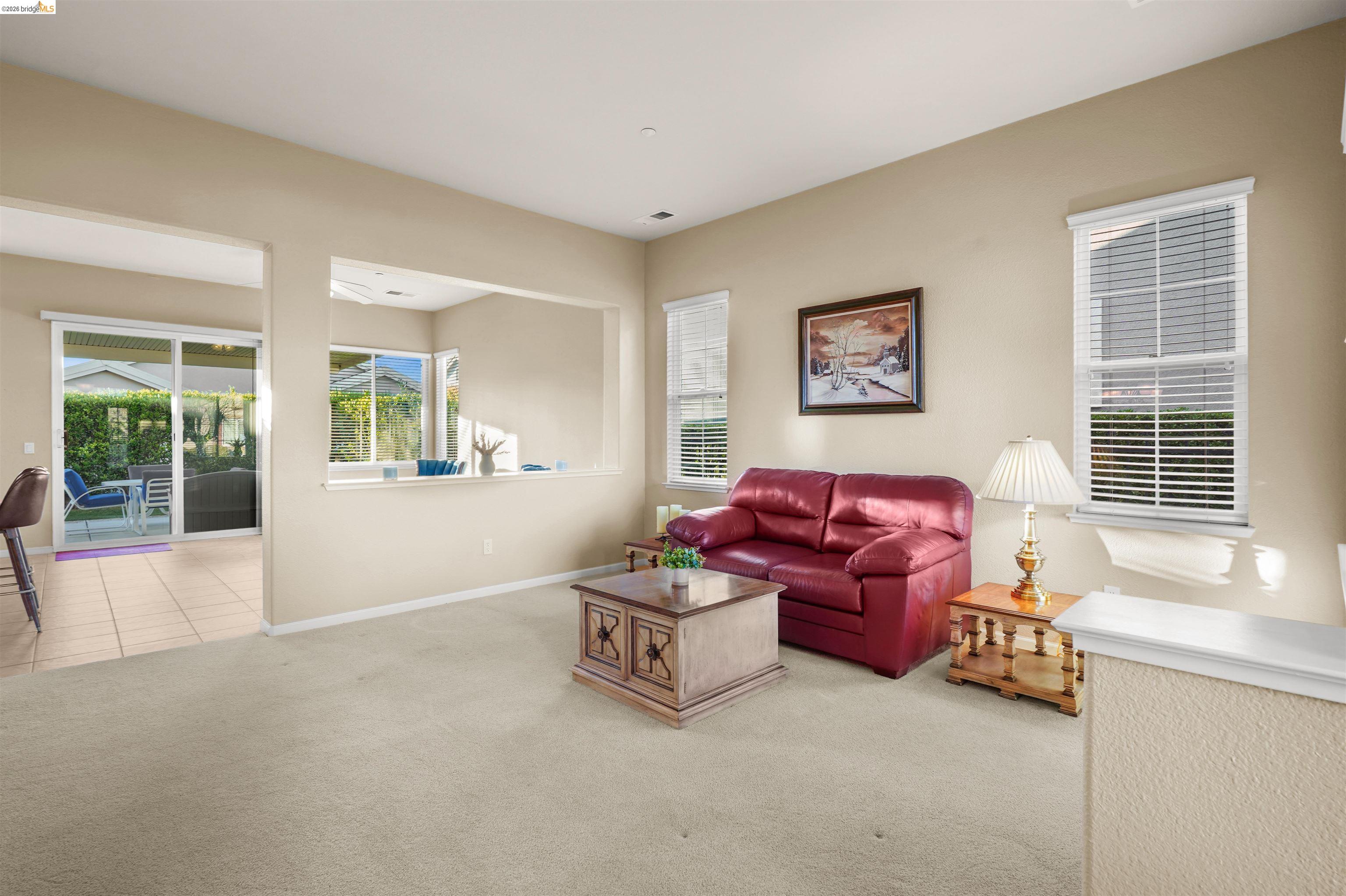 Detail Gallery Image 5 of 39 For 680 Stewart Way, Brentwood,  CA 94513 - 2 Beds | 2 Baths