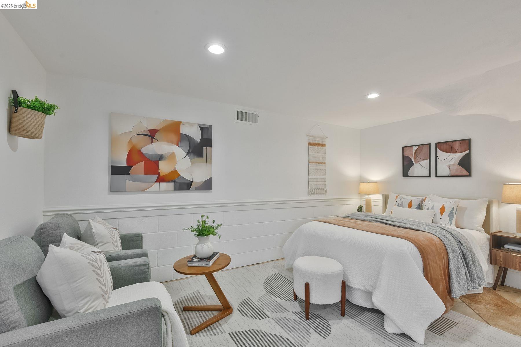 Detail Gallery Image 46 of 60 For 24 Cabrillo Pl, Oakland,  CA 94611 - 3 Beds | 2 Baths