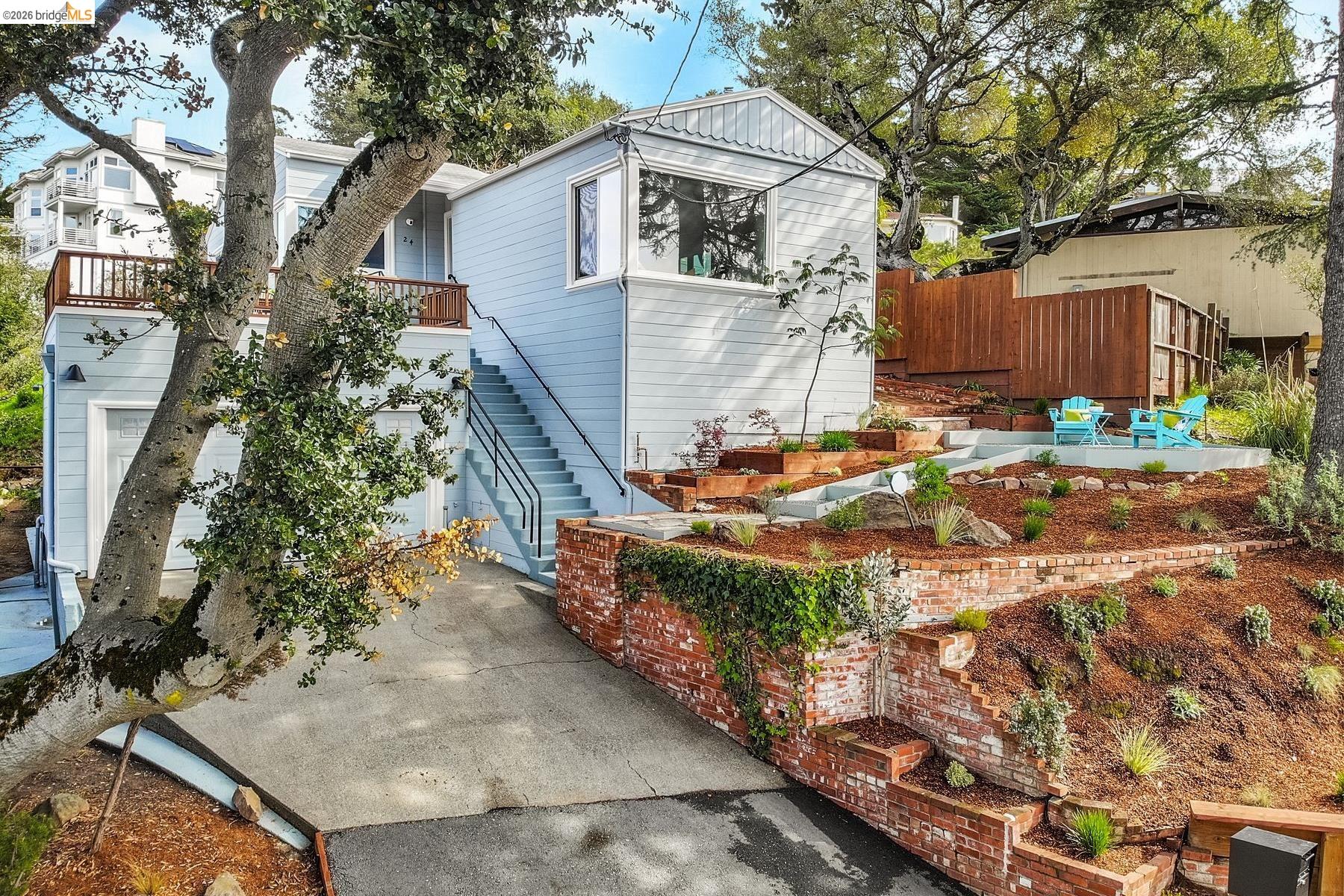 Detail Gallery Image 53 of 60 For 24 Cabrillo Pl, Oakland,  CA 94611 - 3 Beds | 2 Baths