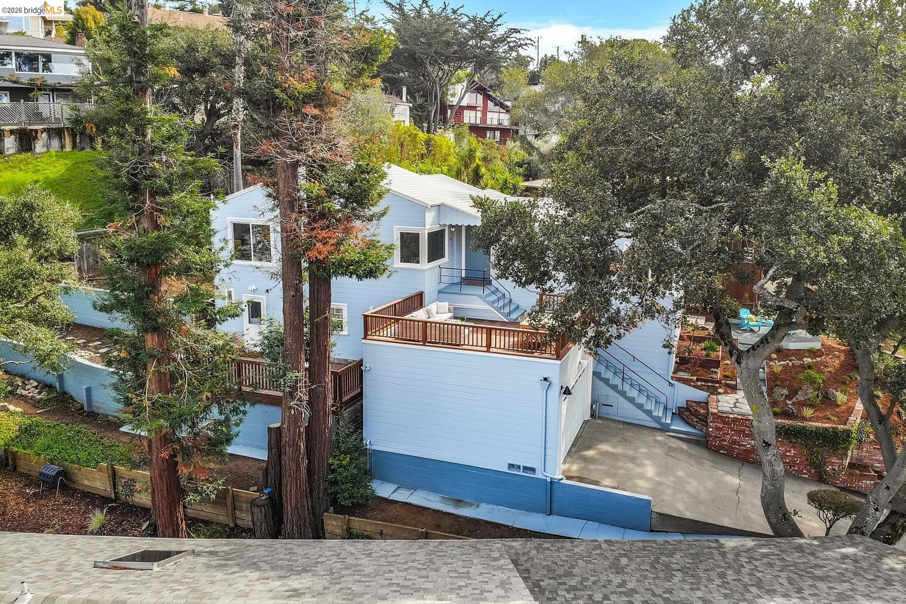 Detail Gallery Image 58 of 60 For 24 Cabrillo Pl, Oakland,  CA 94611 - 3 Beds | 2 Baths