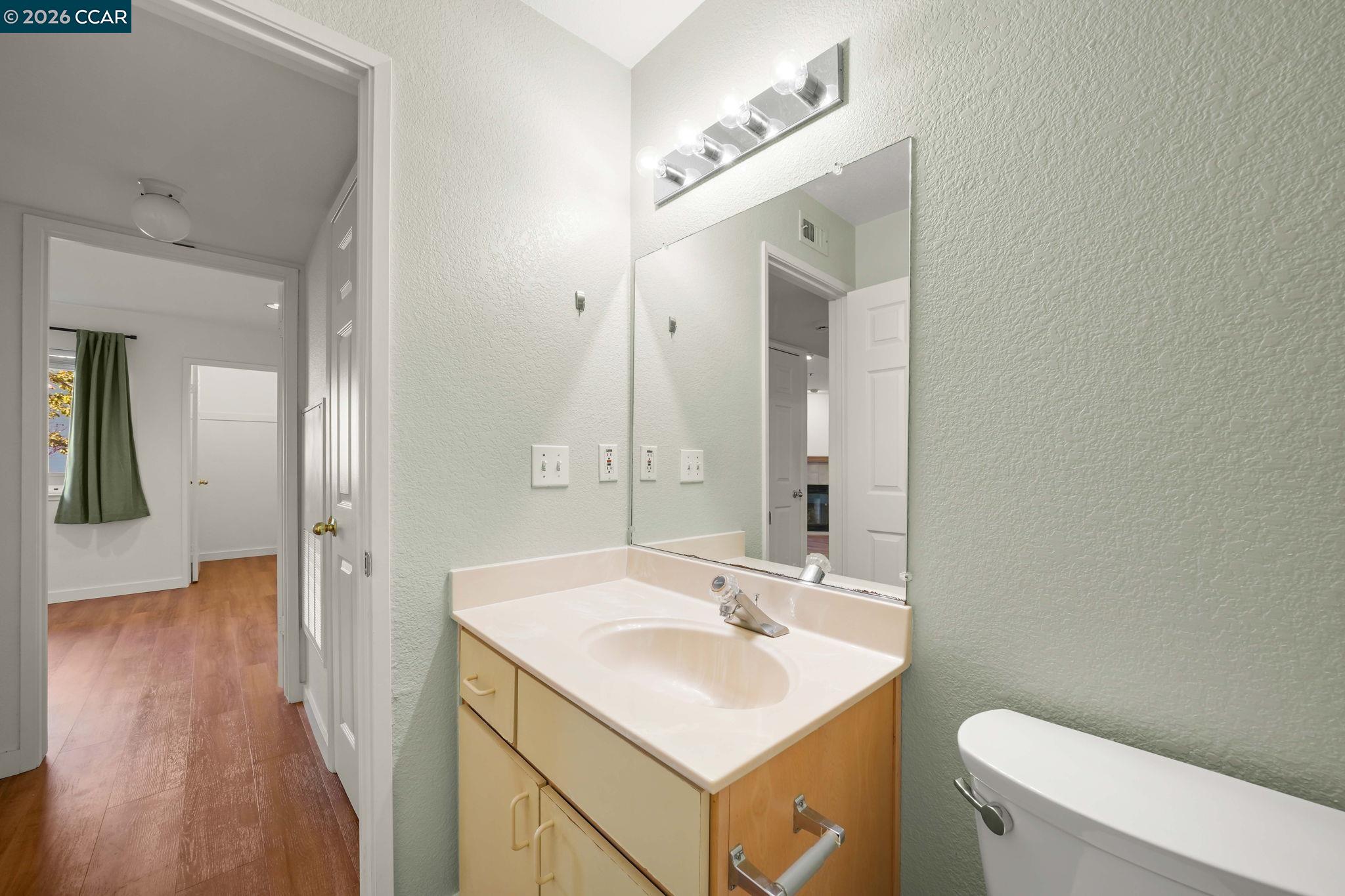 Detail Gallery Image 11 of 28 For 1430 Bel Air Dr #103,  Concord,  CA 94521 - 2 Beds | 2 Baths