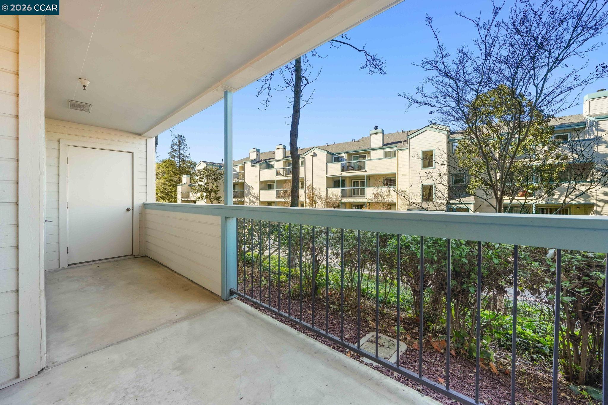 Detail Gallery Image 20 of 28 For 1430 Bel Air Dr #103,  Concord,  CA 94521 - 2 Beds | 2 Baths