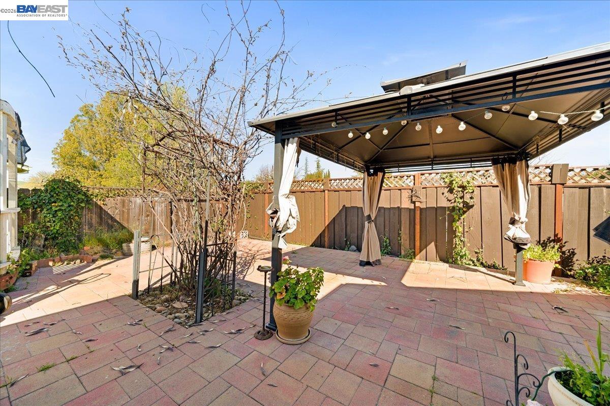 Detail Gallery Image 18 of 20 For 5954 Running Hills Ave, Livermore,  CA 94551 - 3 Beds | 2 Baths